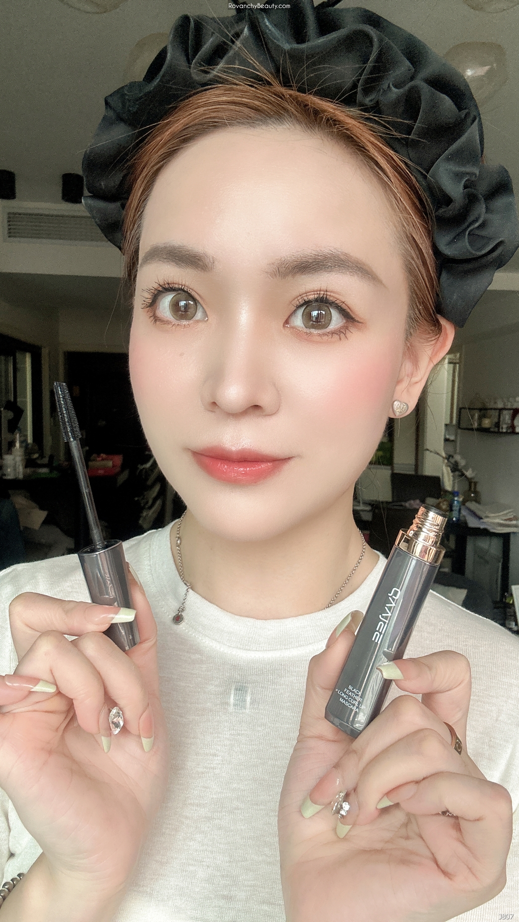 Mascara QAAJEE J807 - Làm Dài Và Cong Mi, Chống Trôi, Bền Màu Suốt 24H_thumbnail_19