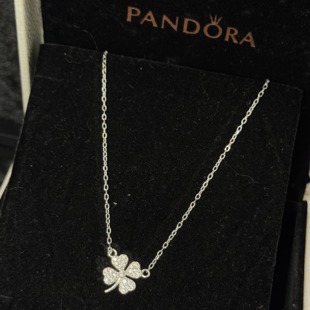 Vòng cổ bạc ý cỏ 4 lá