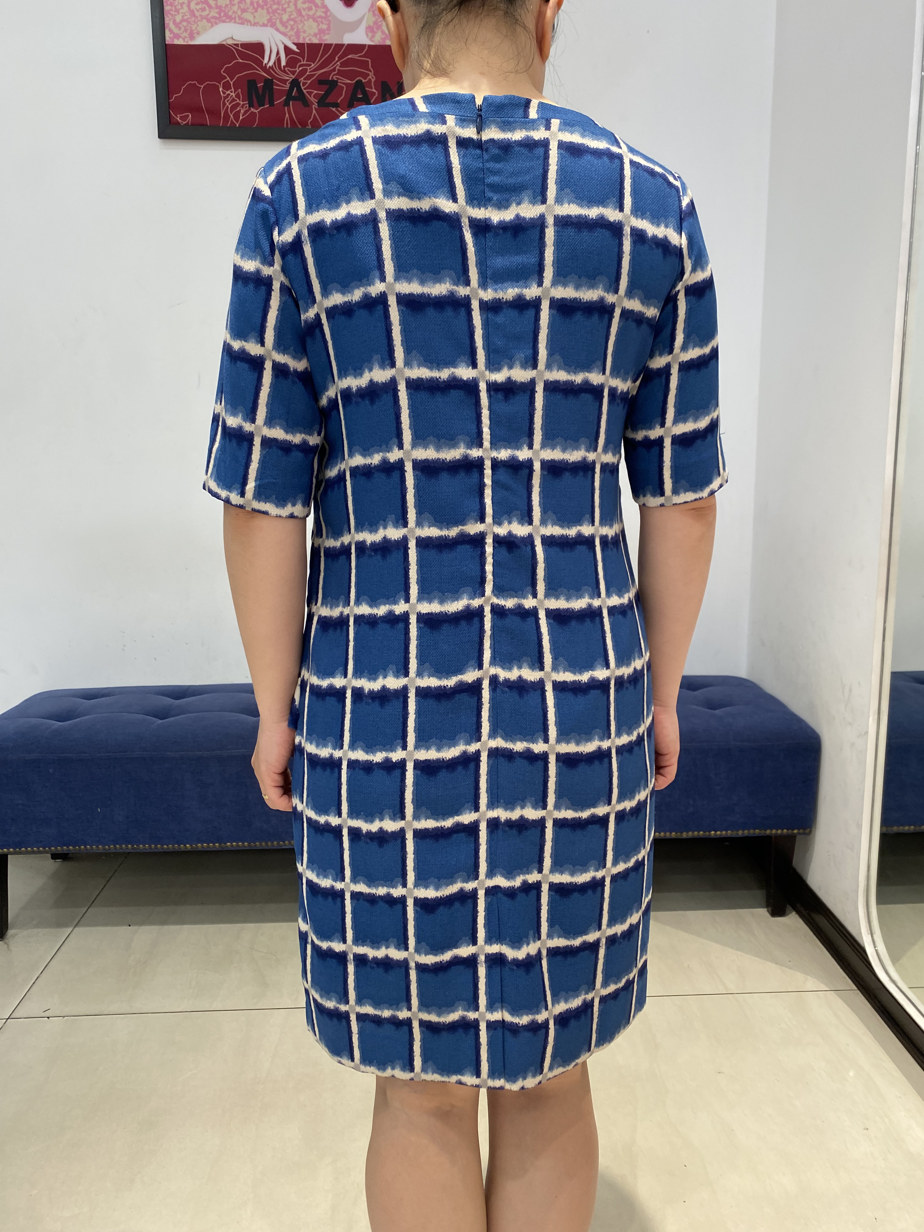 Đầm suông xanh kẻ ô nhún eo_thumbnail_4