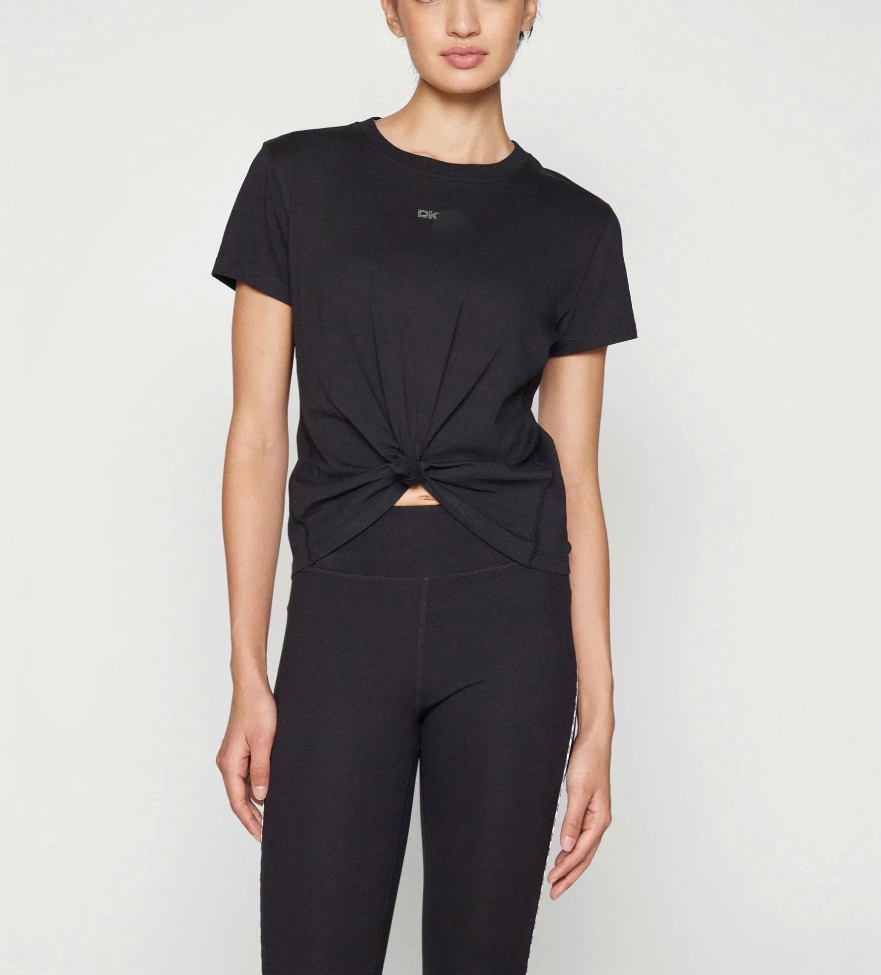 AO THUN DKNY_thumbnail_3