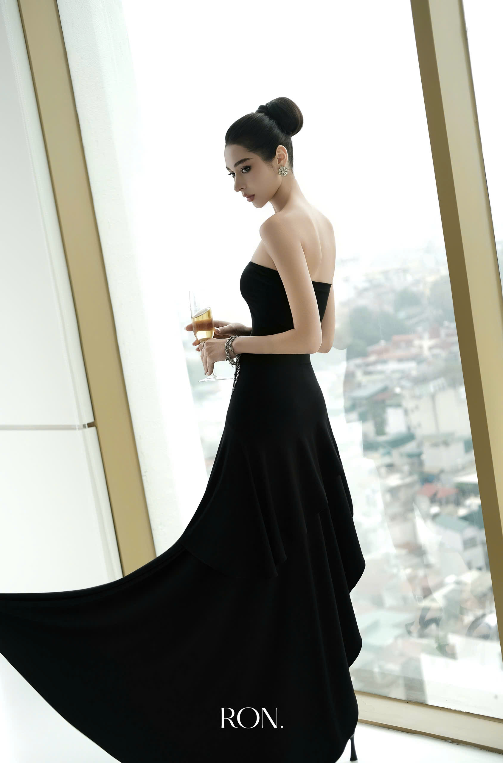 Váy quây bèo_thumbnail_6