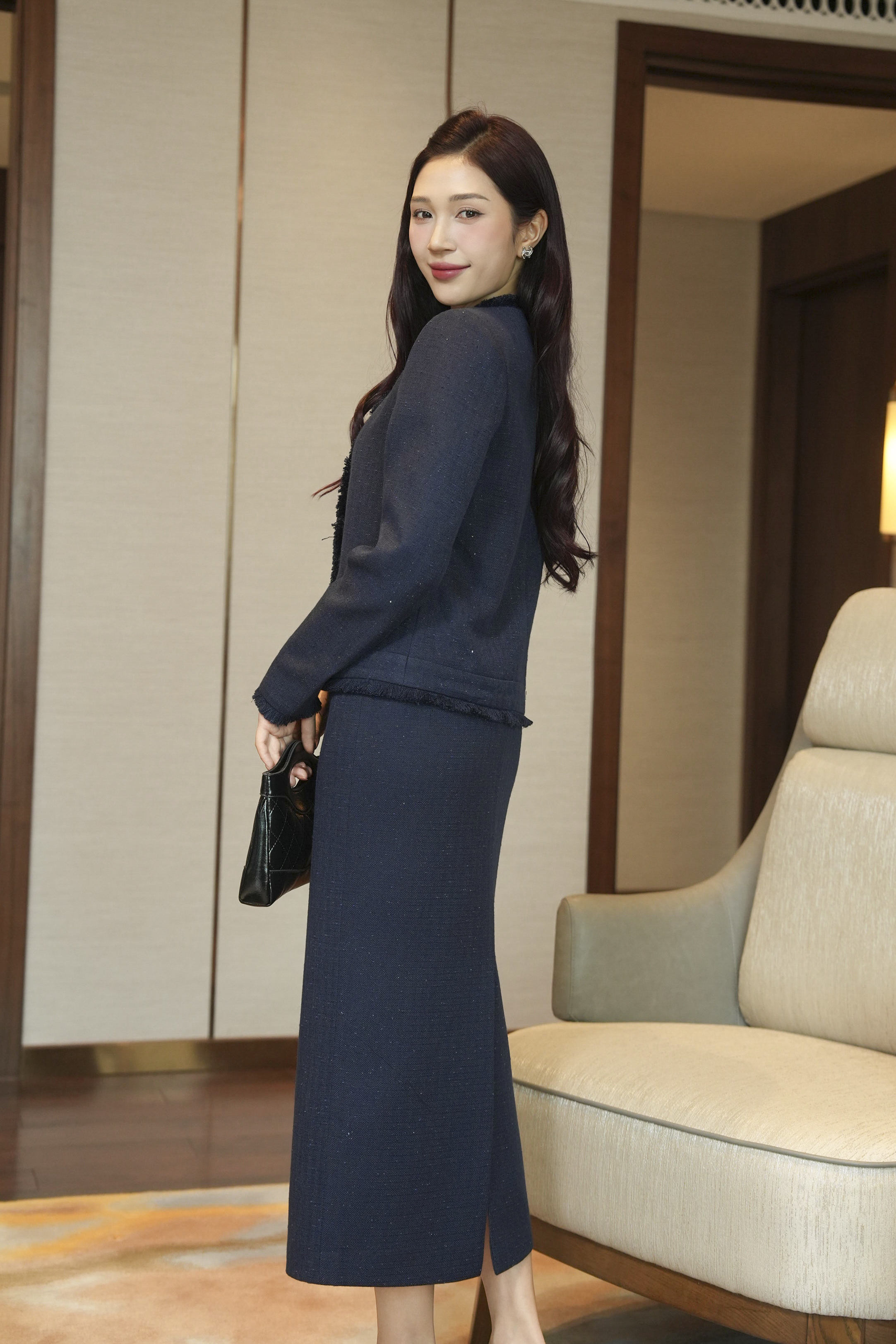 A241 - Set áo dạ xanh dài tay phối chân váy_thumbnail_4