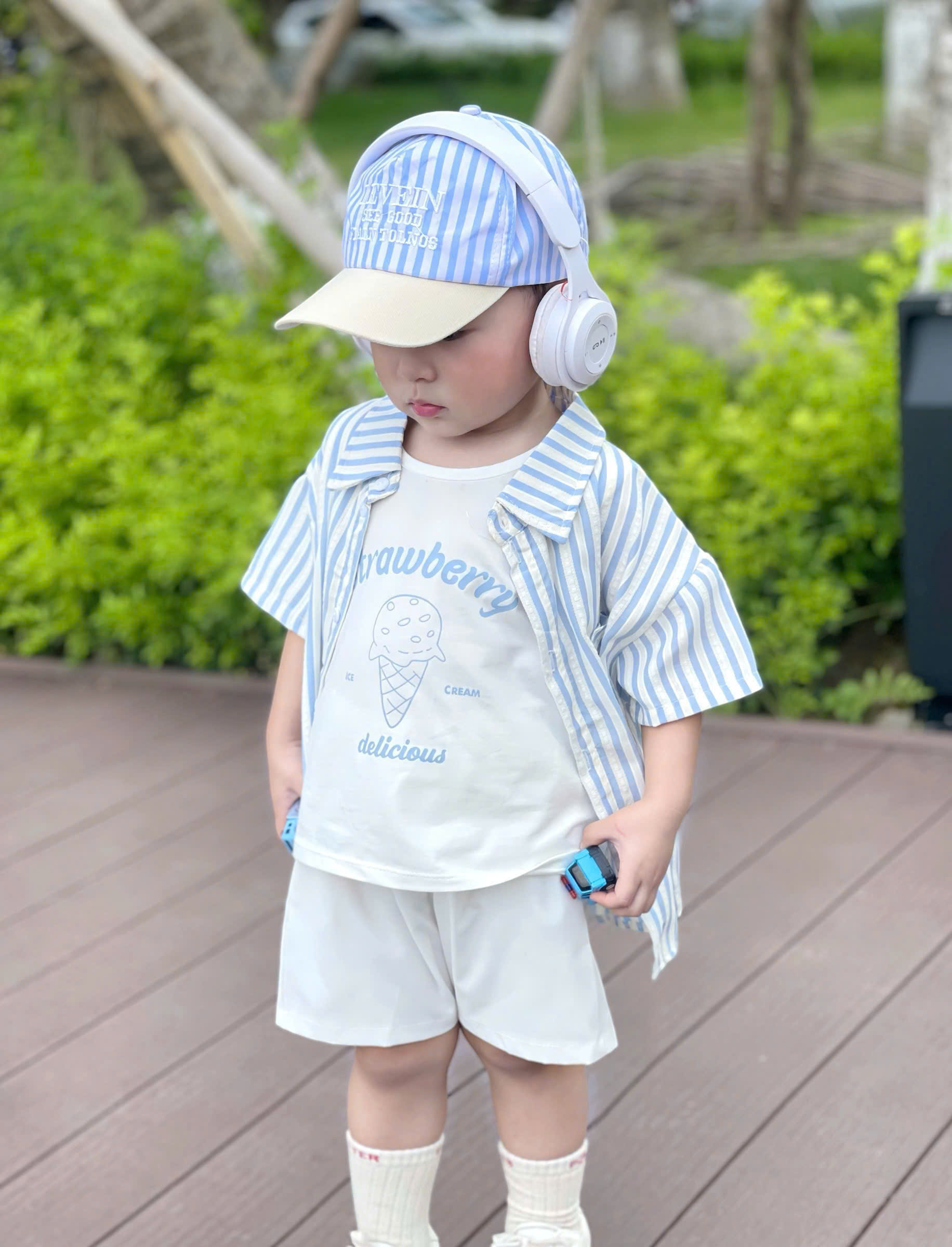 R67 SET 3CT CỘC SỌC XANH KÈM MŨ- A111.109