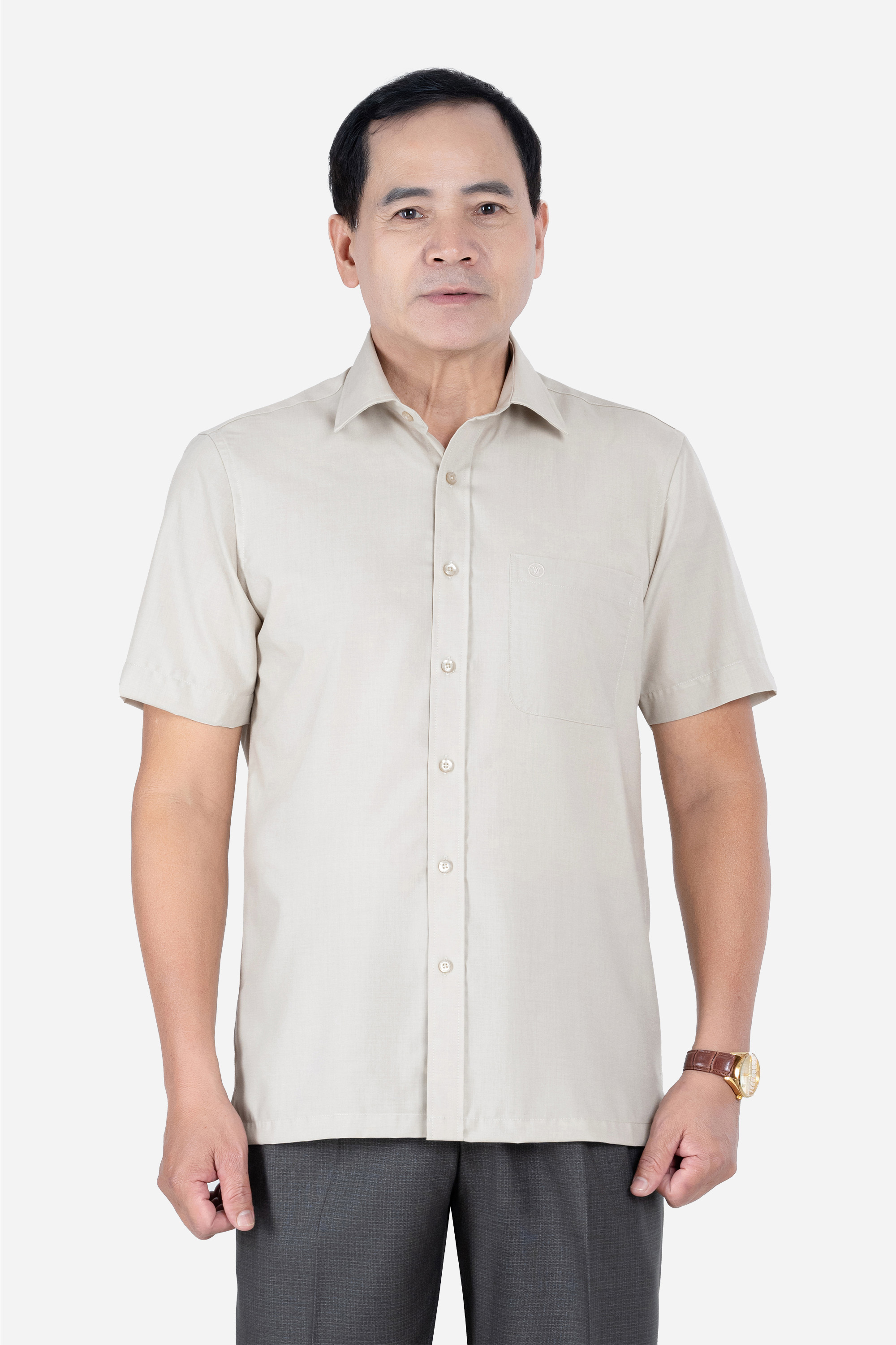 Sơ Mi Trơn Cộc Tay Nam Trung Niên Chất Liệu Cotton Nhập Khẩu Màu Be