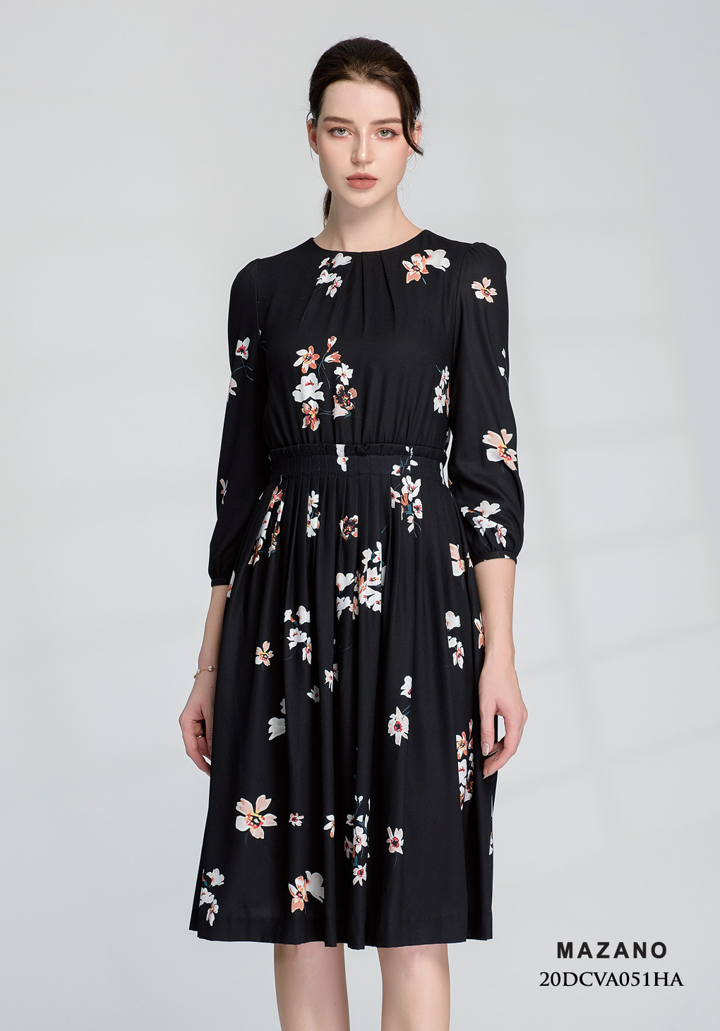 Đầm đen bùng eo Xếp bèo ly eo