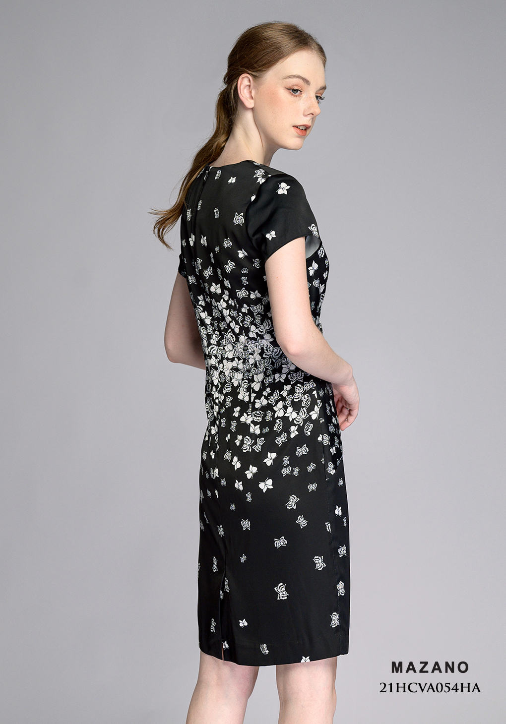 Váy đen họa tiết bướm trắng xoắn eo_thumbnail_3