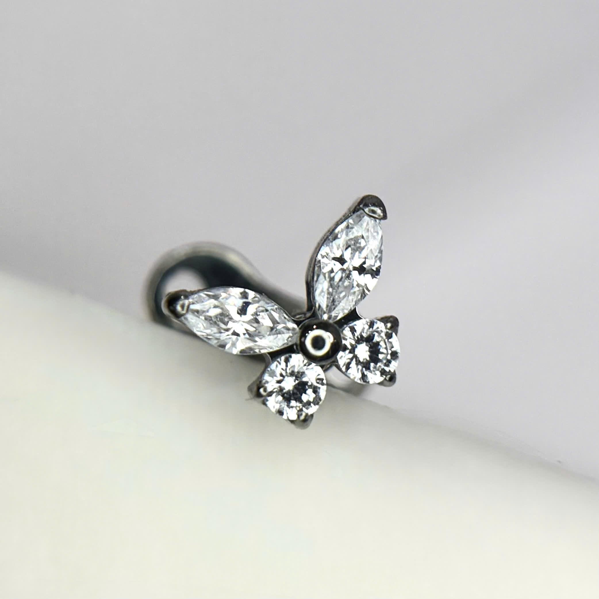 Khuyên cấy titan bướm cánh bè_thumbnail_2