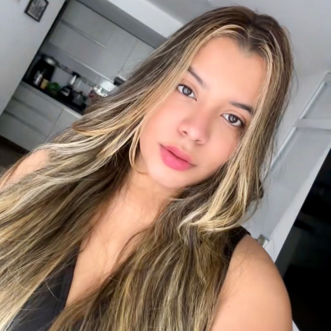 alejandravlz3-20260113-0001