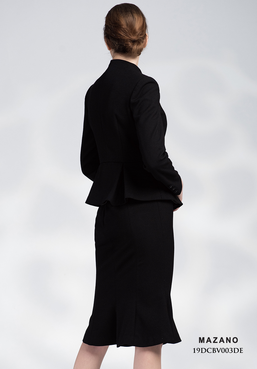 Bộ Áo vest đính đá và Chân váy đuôi cá vải Tuytxi màu đen_thumbnail_1