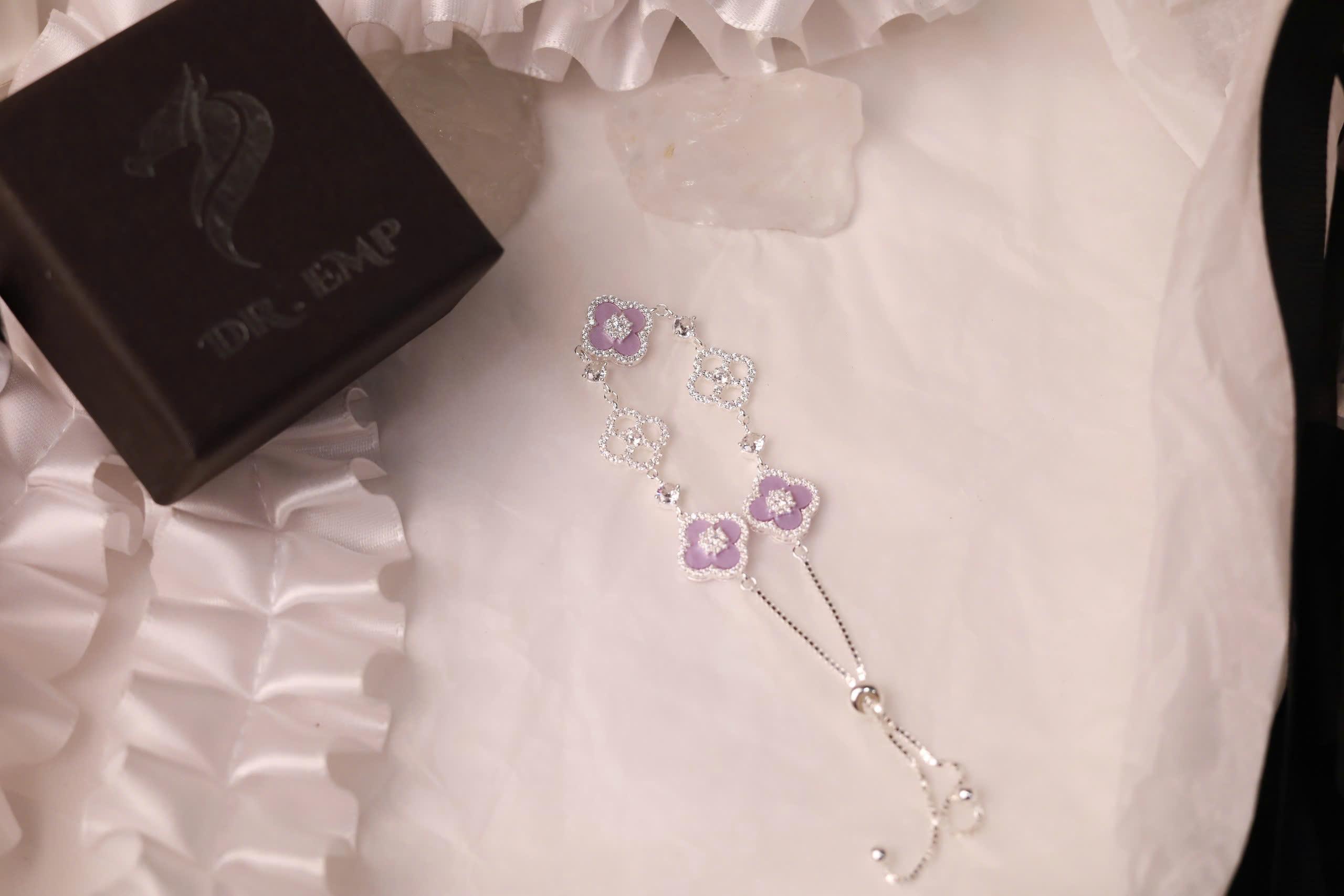 Vòng tay bạc cỏ 4 lá dây rút xi bạch kim xà cừ tím_thumbnail_2