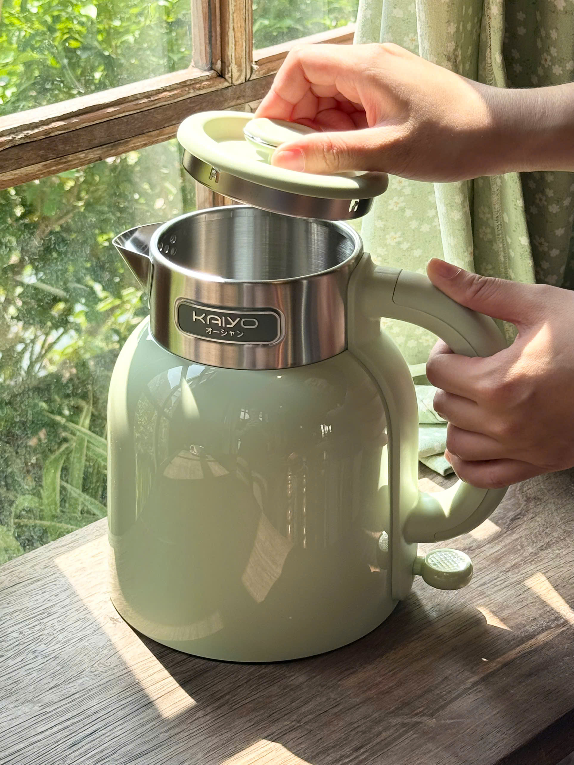 Ấm siêu tốc 2 lớp Cool touch Kaiyo 1.5L_thumbnail_13