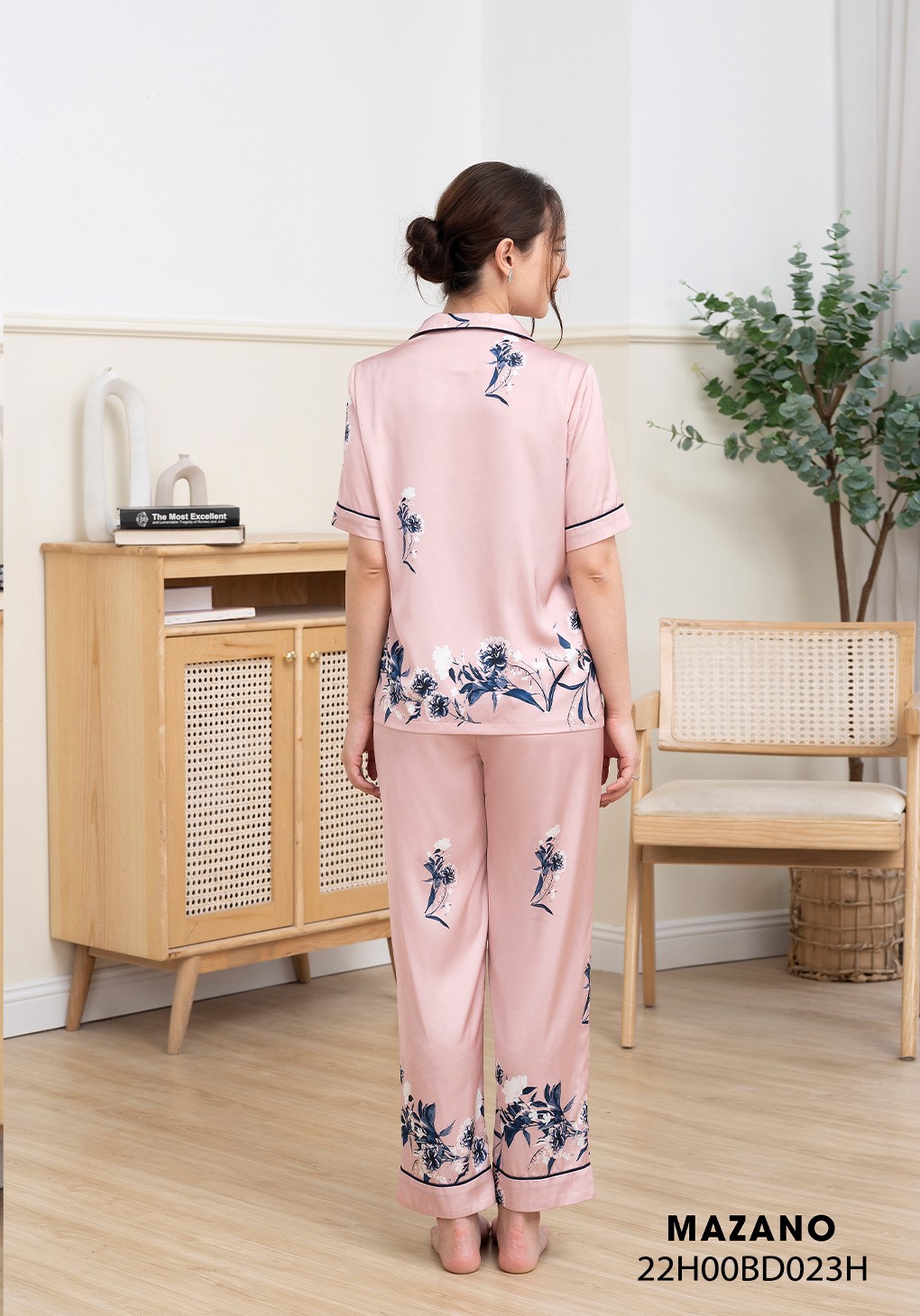 Bộ mặc nhà lụa hồng in hoa_thumbnail_2