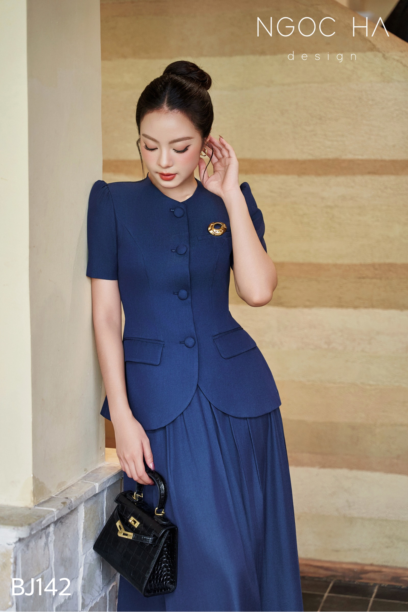 Celeste Set_ Bộ Vest Cổ Tròn Chân Váy Nhún Xòe Màu Xanh Bò BJ142_thumbnail_3