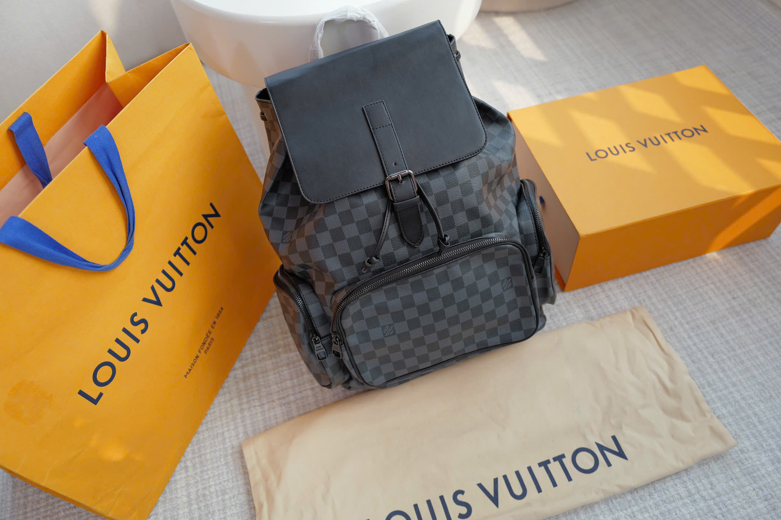 Balo Louis Vuitton Damier Graphite xám đen