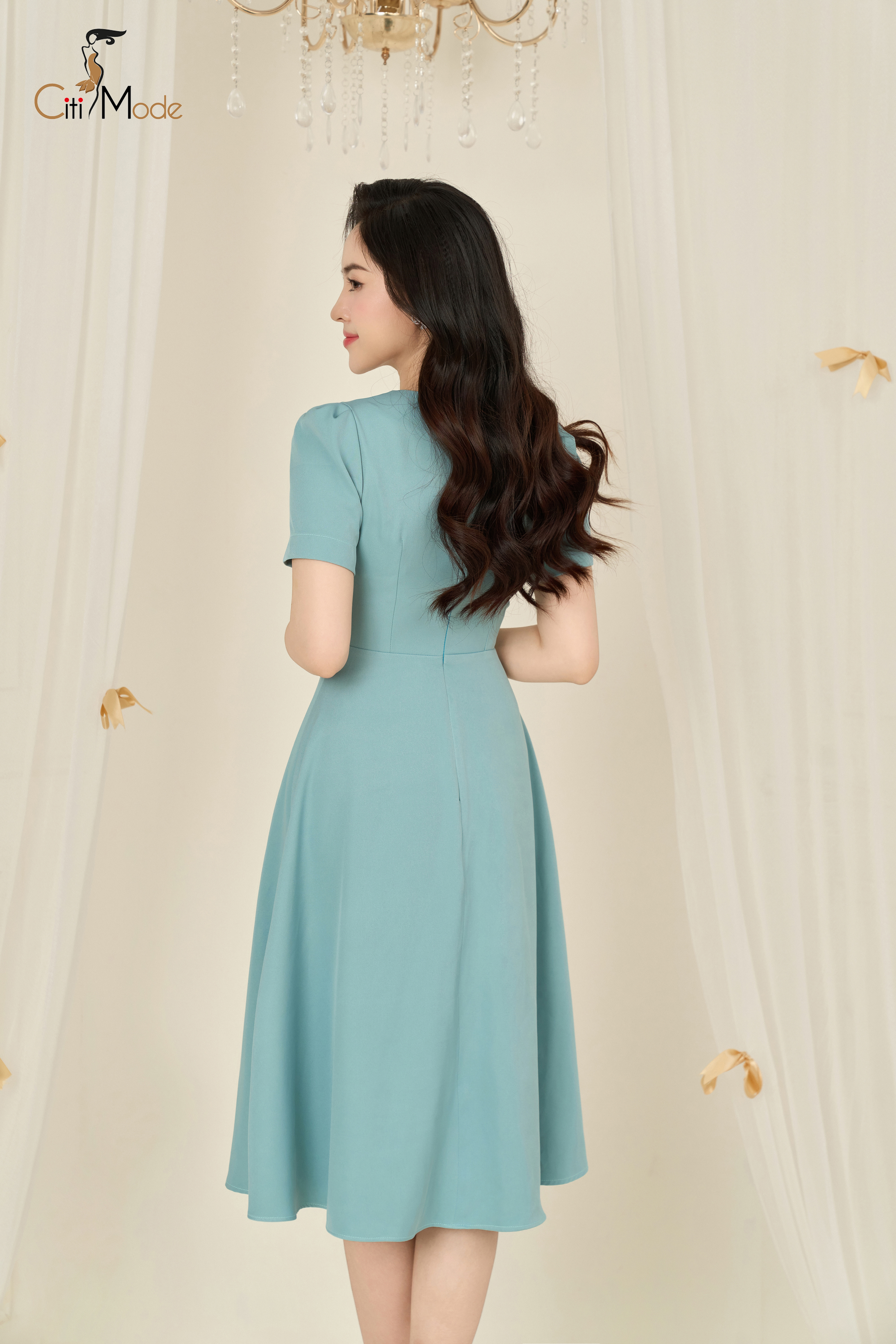 Đầm xoè xanh đính hoa ngực_thumbnail_1