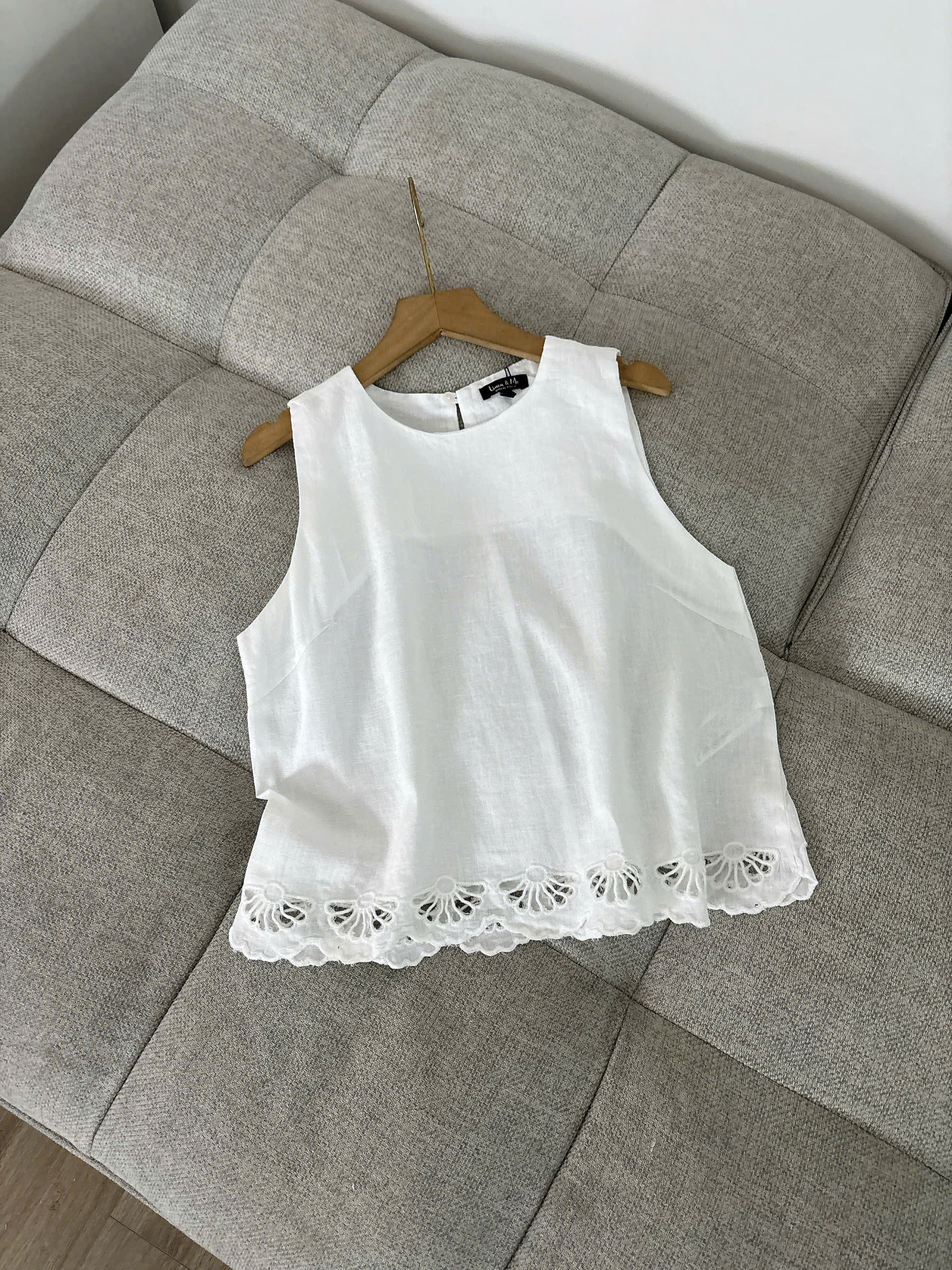 A445 ÁO KIỂU LINEN SN TRẮNG_thumbnail_2