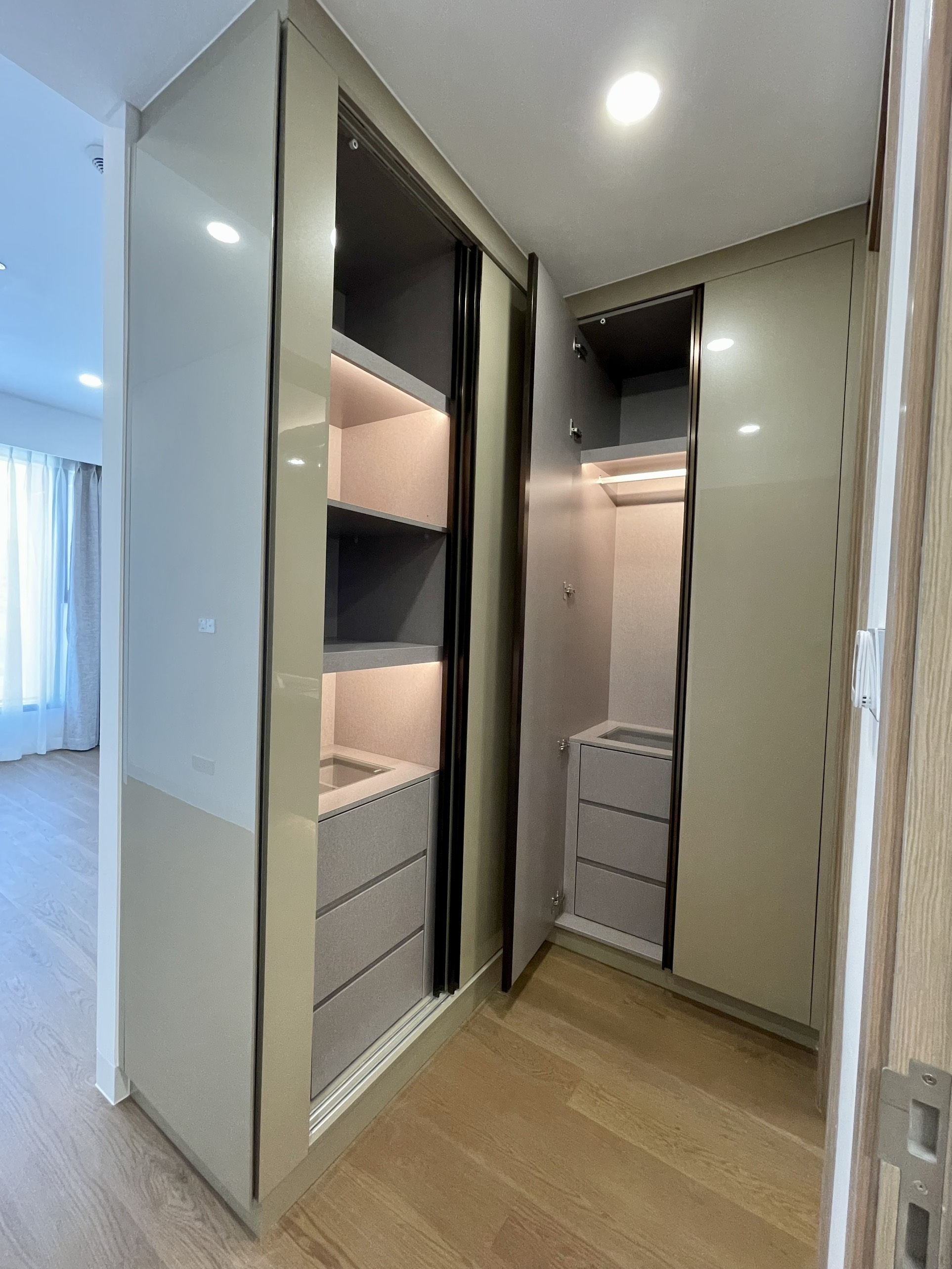 Hot deal: Cho thuê căn hộ The River 1pn 64m2 full nội thất giá chỉ 22triệu_thumbnail_2