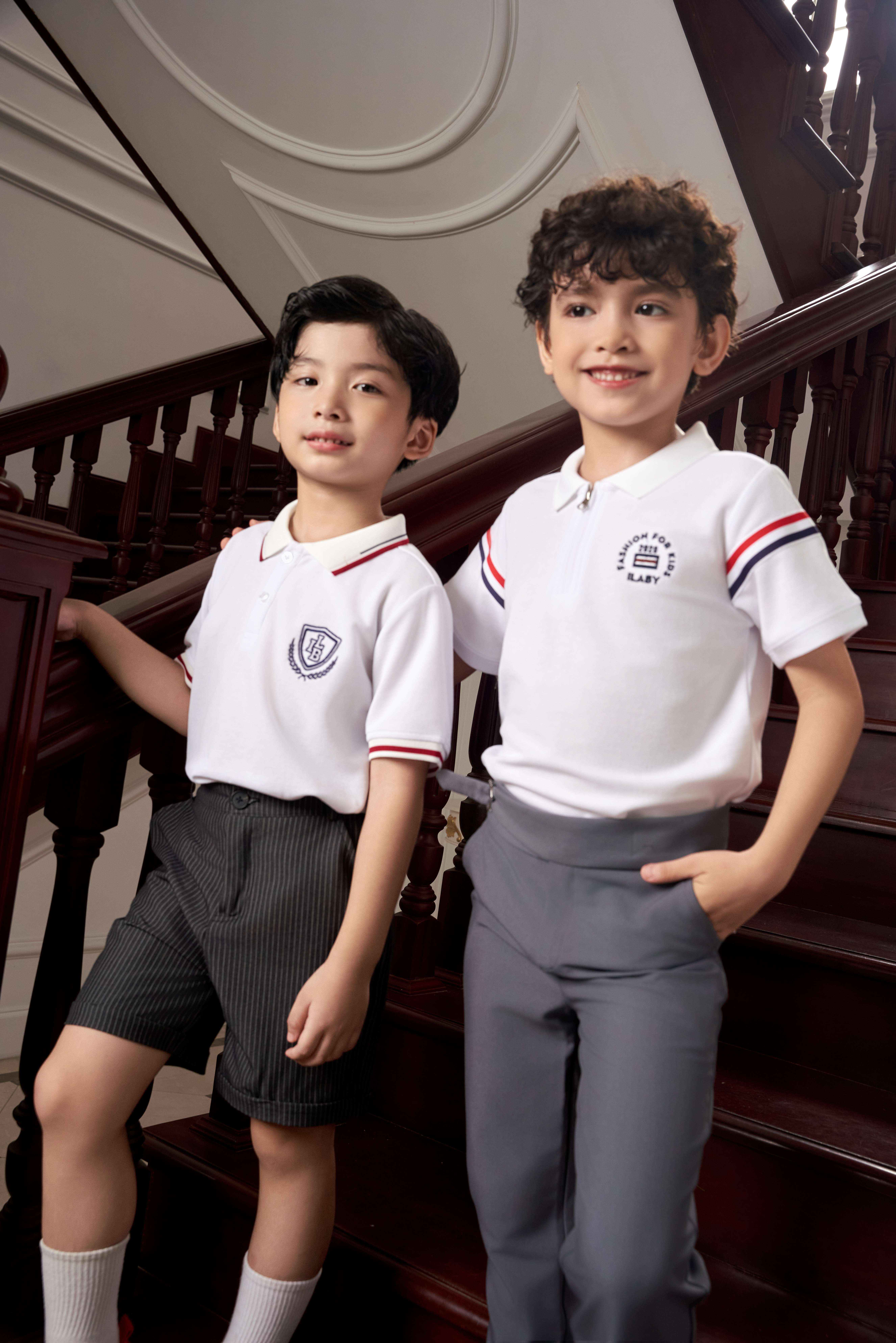 Polo thêu một bên tay_thumbnail_3