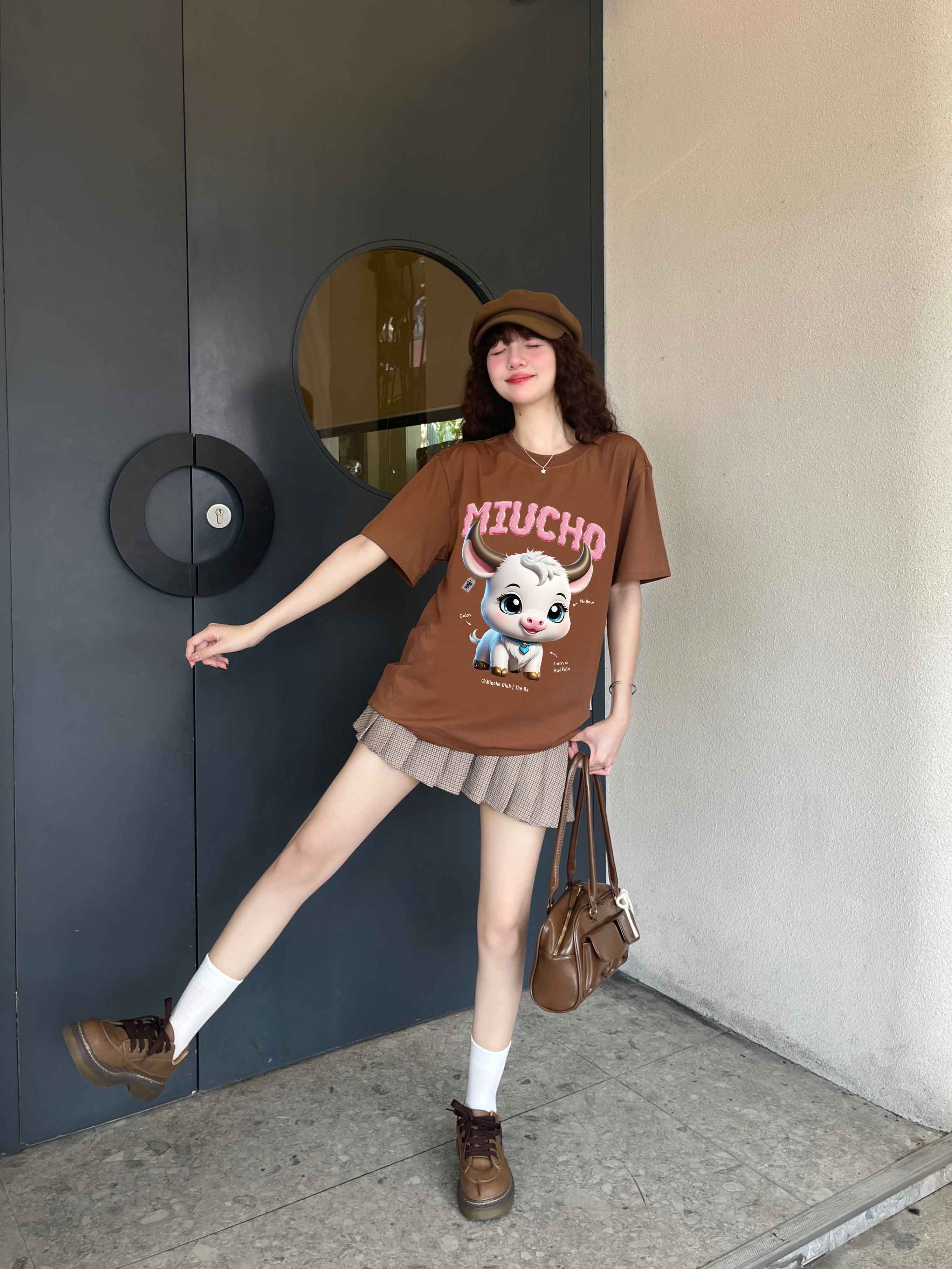 Áo thun form rộng 12 con giáp tuổi Sửu ATD1247 Miucho tay ngắn cổ tròn in mix_thumbnail_3