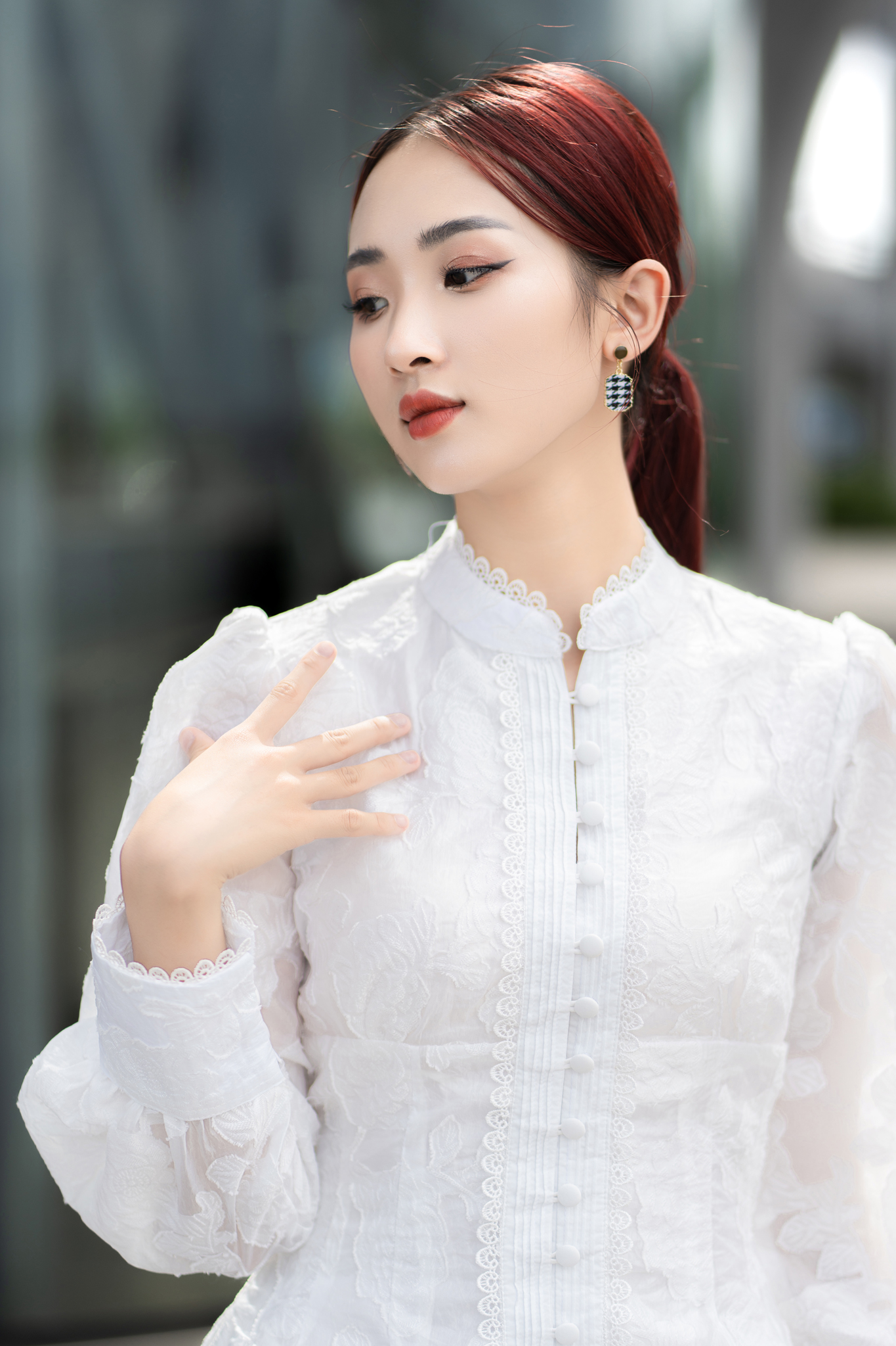 Đầm gấm Oganza hoa nổi màu TRẮNG - Sophia Dress_thumbnail_3