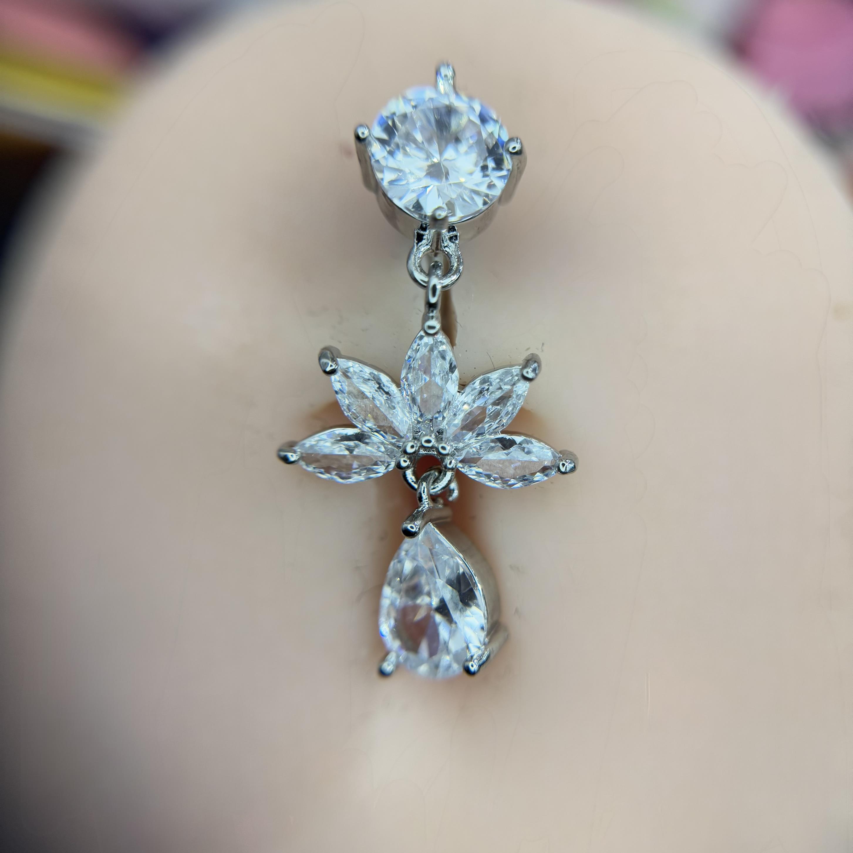 rốn ngược kim cương tròn rơi năm lá giọt nước _thumbnail_3