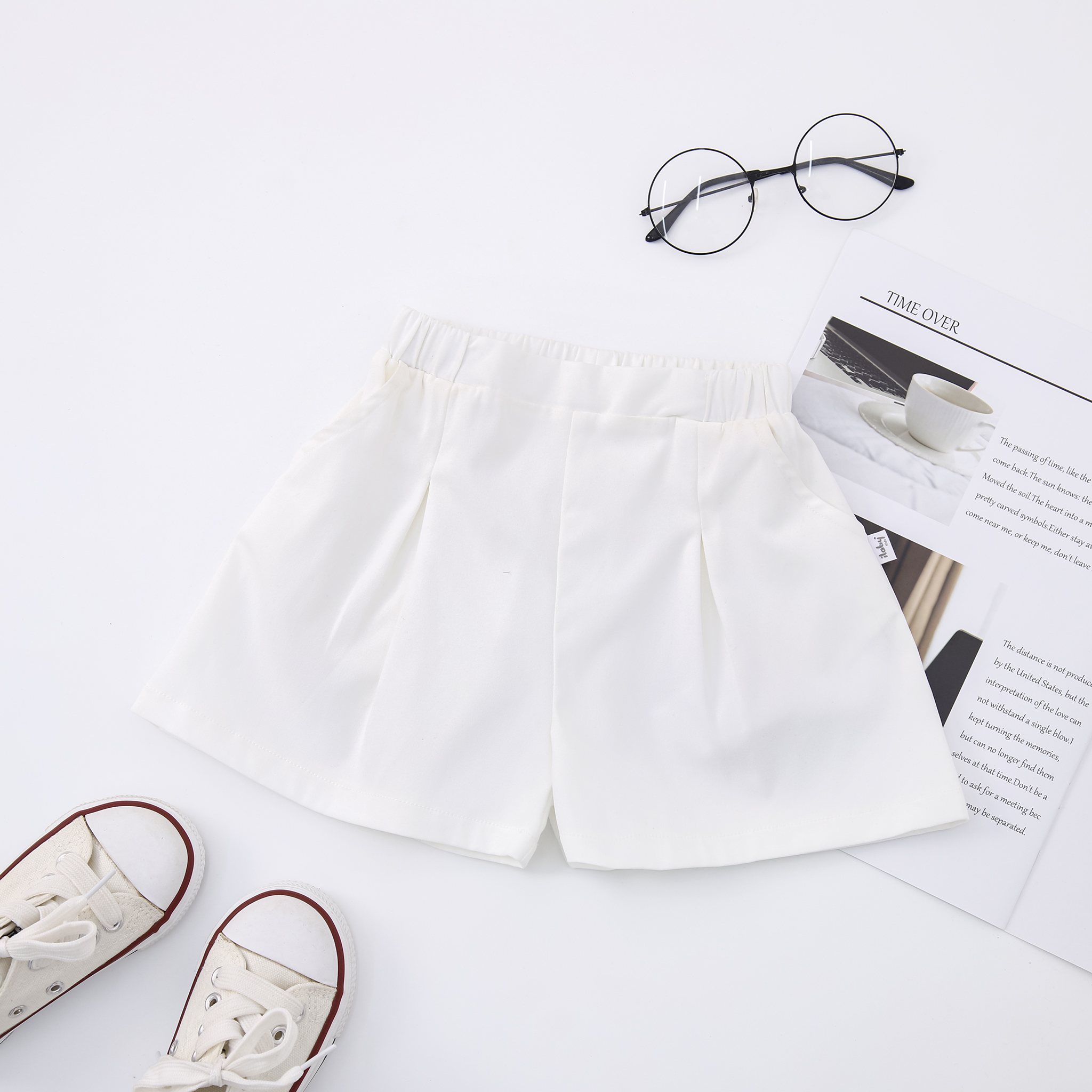 Quần short xếp ly bé gái