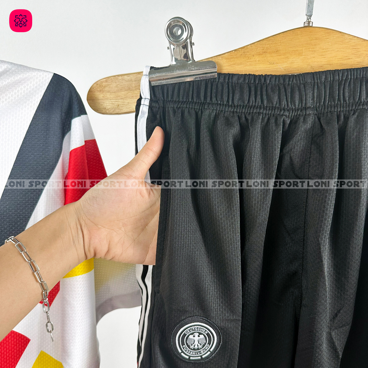 Bộ training Đức trắng 2024 có túi - F2_thumbnail_1