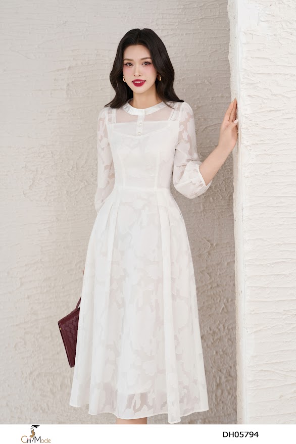 Đầm xòe ren trắng tay lỡ cổ tròn_thumbnail_2