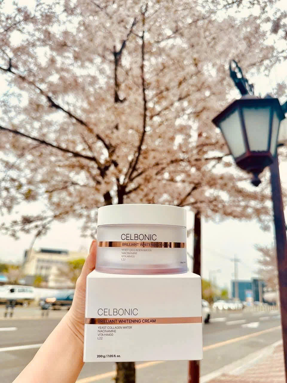 E114 - KEM DƯỠNG TRẮNG BODY RETINOL CELBONIC