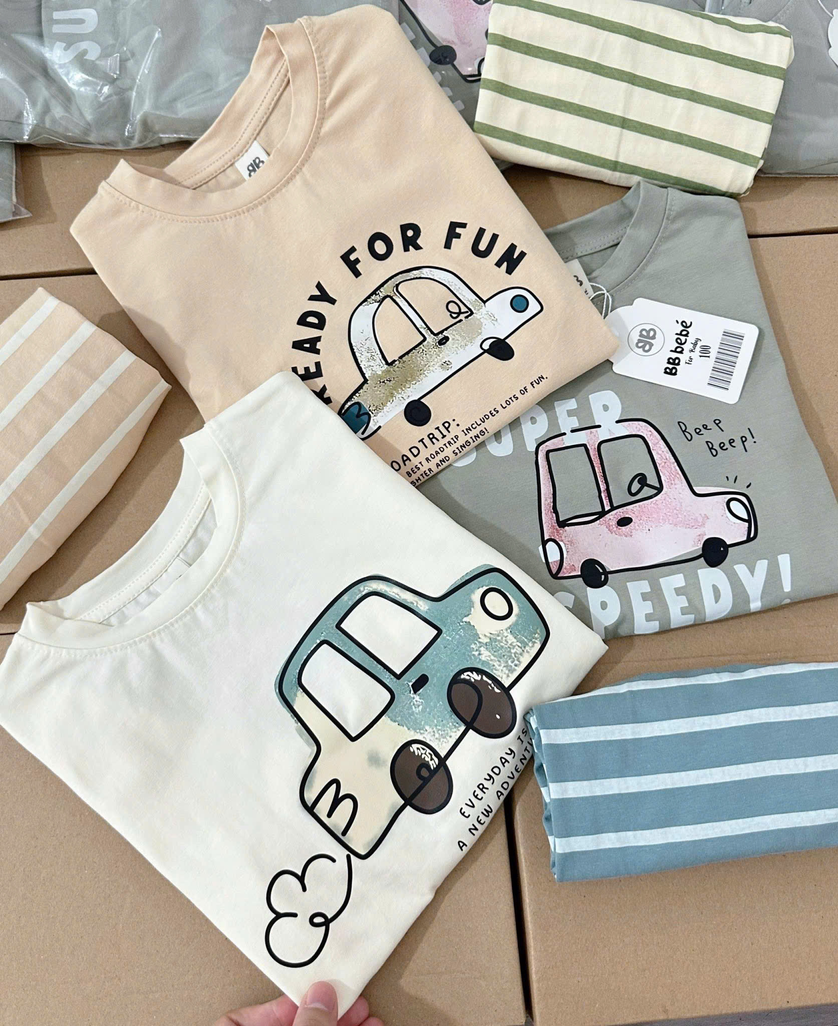 R64 SET 3 BỘ DÀI TAY Ô TÔ SUPER BB MÃ 2 - A100.217