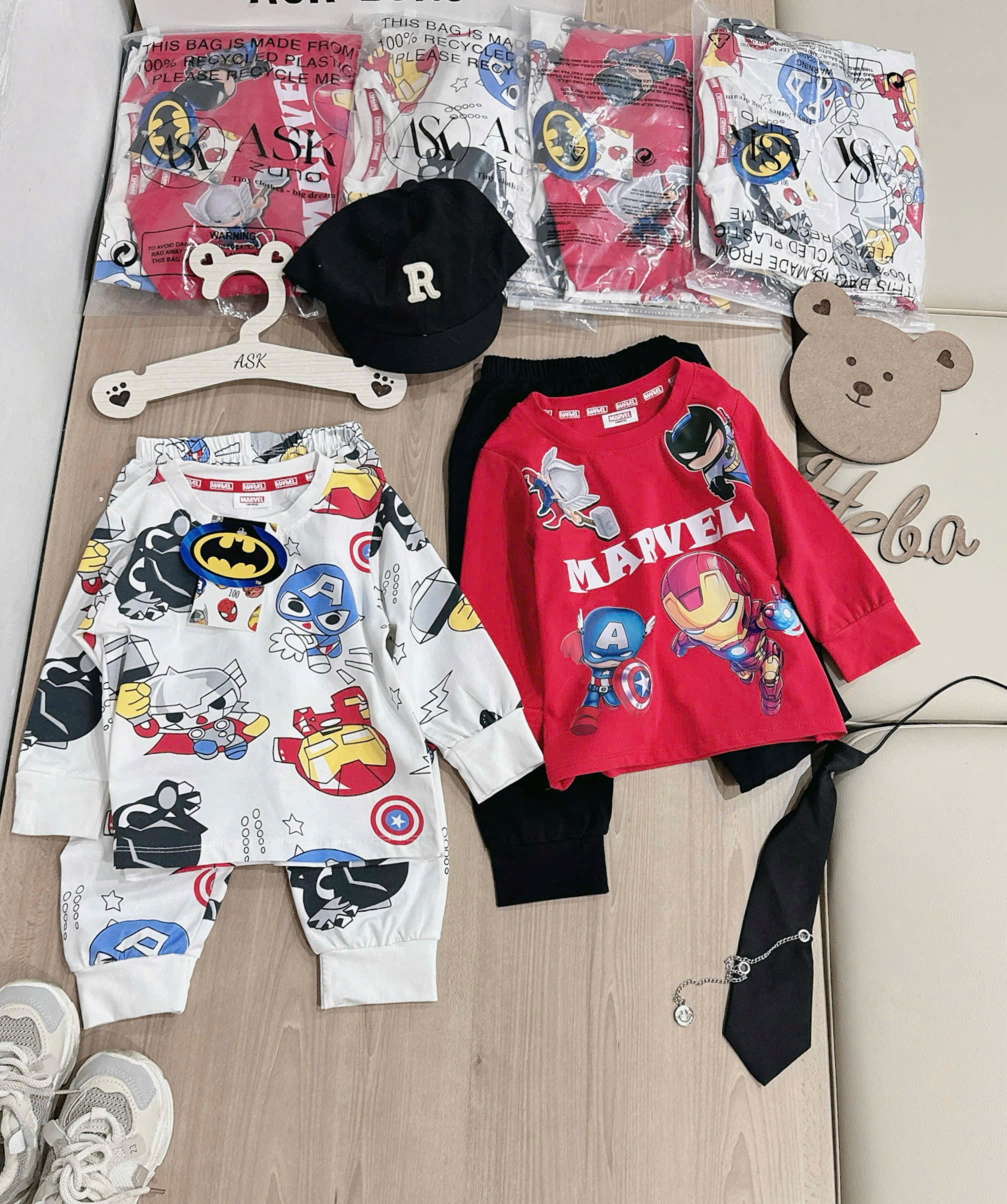 H56 SET 2 BỘ DÀI TAY SIÊU NHÂN MẶT NẠ- A100.250