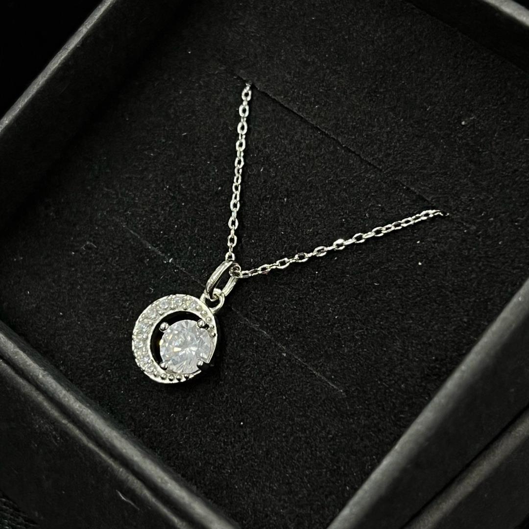 vòng cổ bạc charm mặt trăng đín đá sang trọng _thumbnail_2