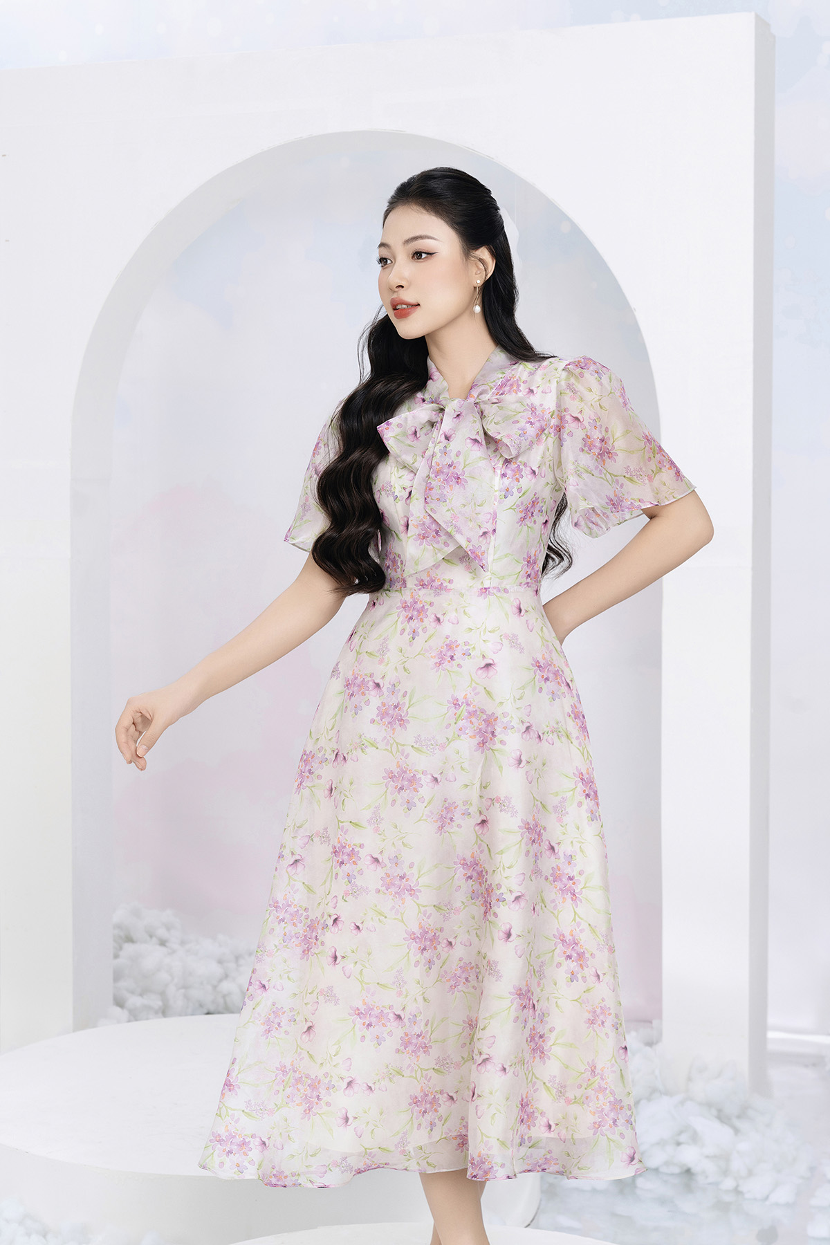 Đầm hoa tím cổ nơ tay bèo D3015