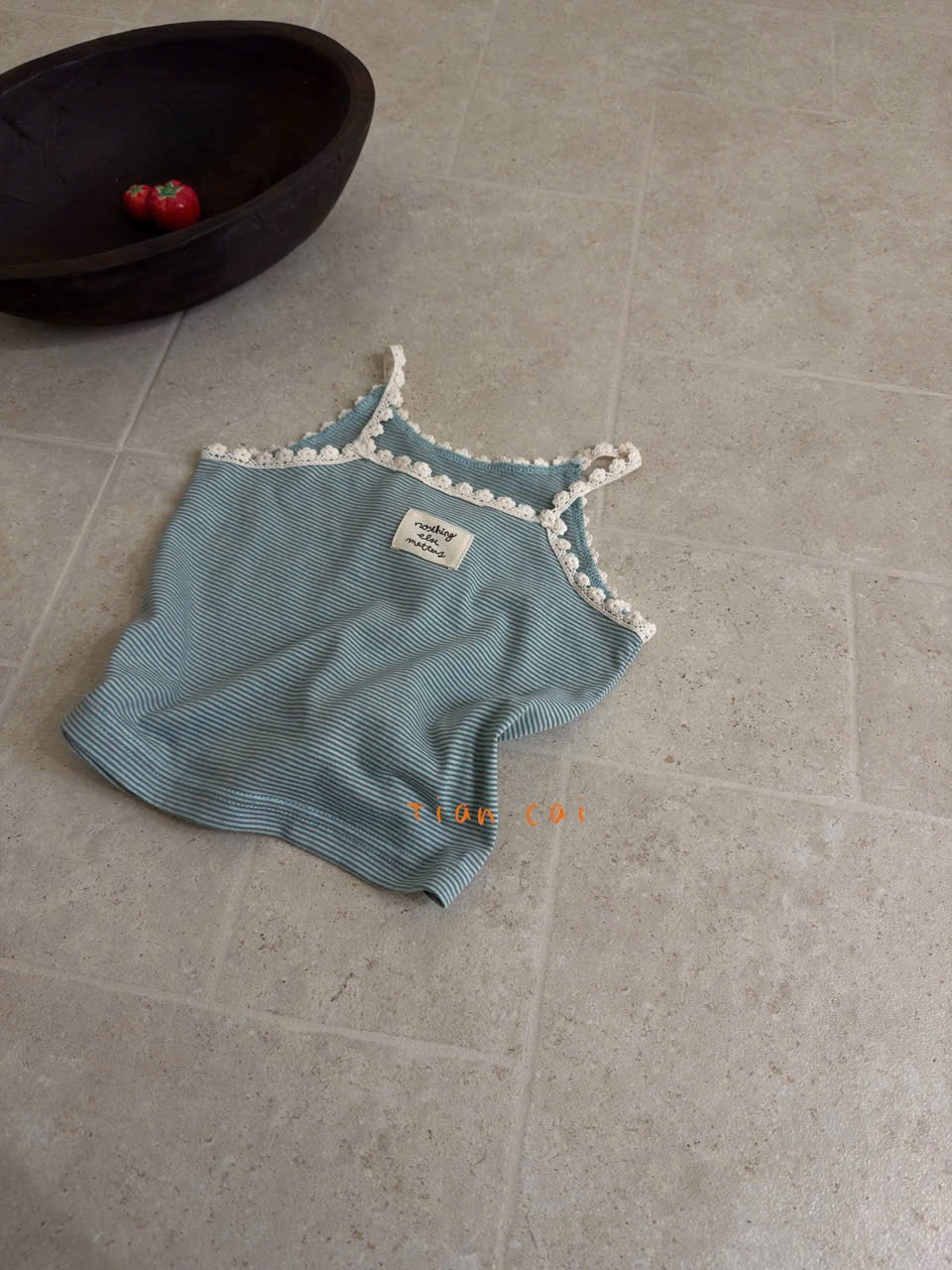 A60 - Áo hai dây sọc xanh phối ren viền cổ hãng Tian Cai (Sz90-130)