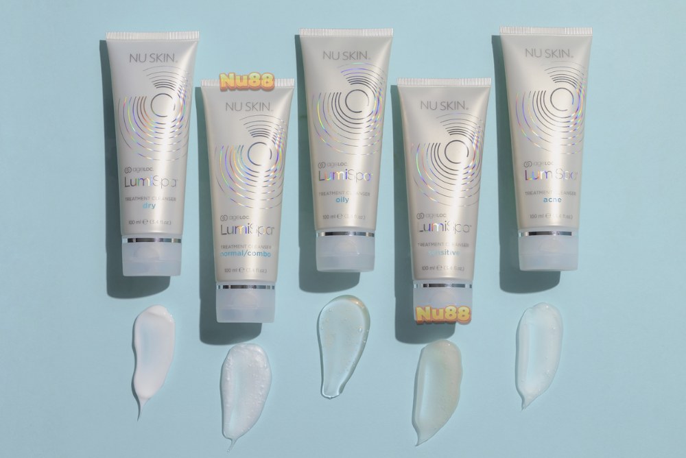 Sữa rửa mặt ageLOC LumiSpa Activating Cleanser Nuskin