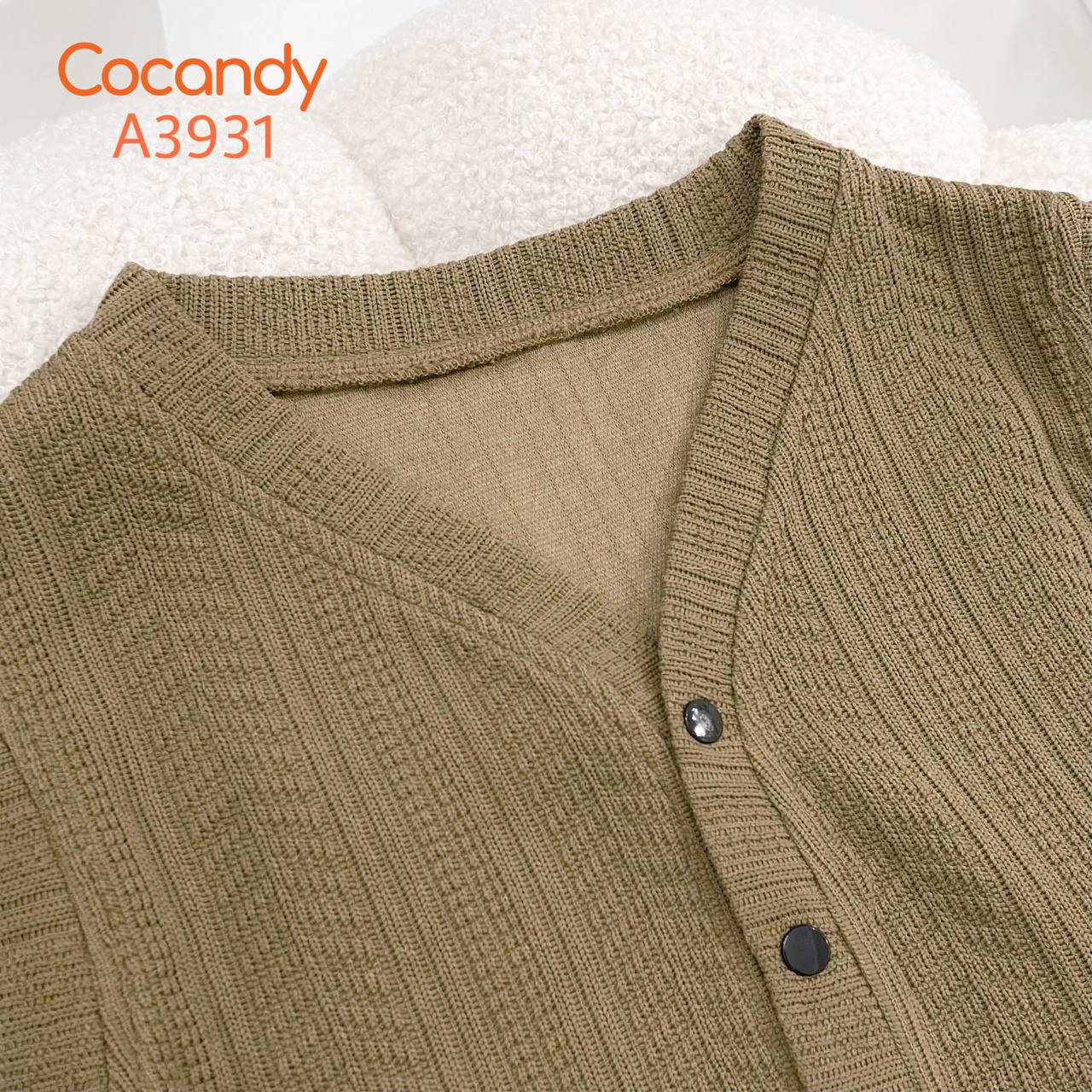 Áo ghile NÂU 2 túi phối cúc_thumbnail_2