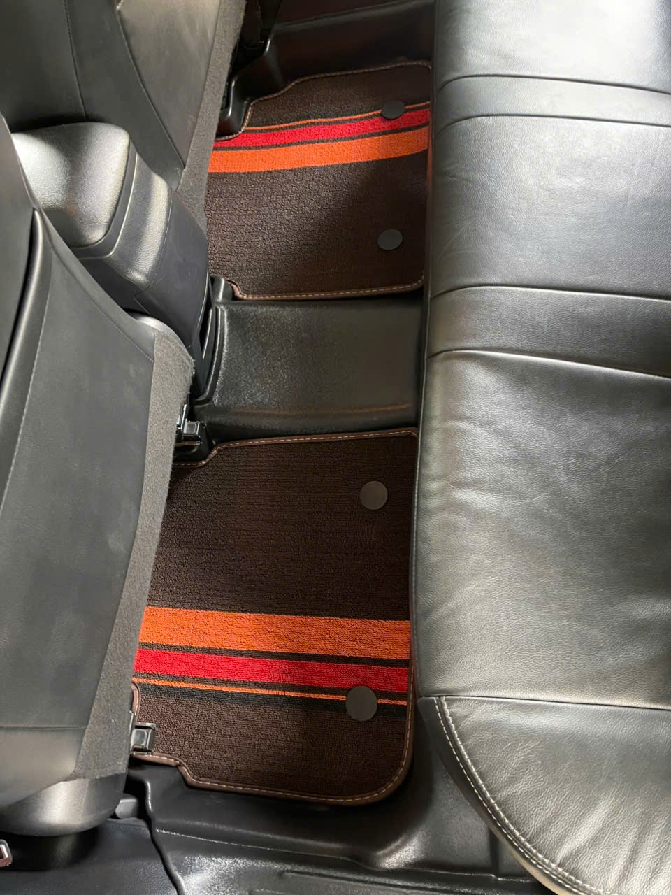 Thảm Lót Sàn Ô Tô TPE Nhựa Đúc Toyota Corolla Altis_thumbnail_4