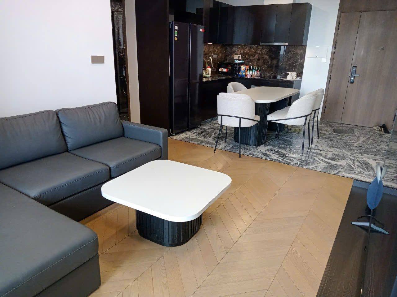 Tin thật 100% - Thuê nhanh căn hộ Lumiere Riverside view cực thoáng, nội thất mới 100% với mức giá cực tốt_thumbnail_3