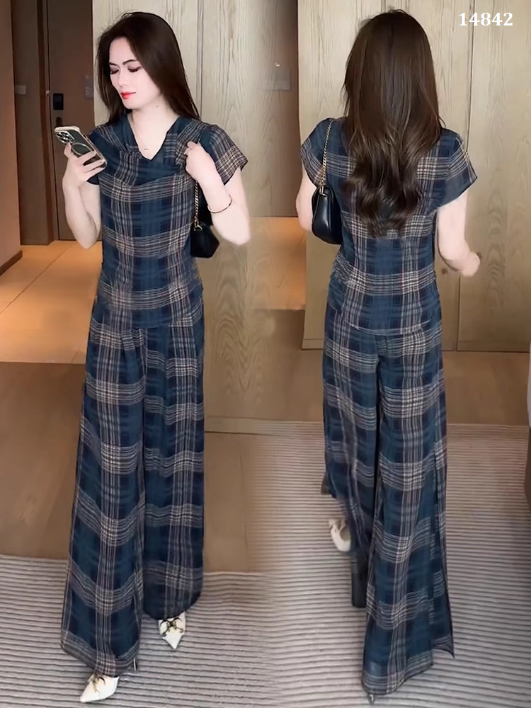 14842-Set  bộ kẻ sọc  áo cổ  đổ  quần suông ( vải voan sọc, có lót)_thumbnail_3
