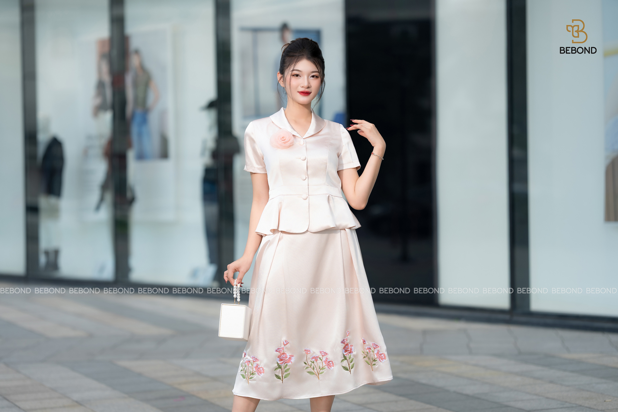 Set vest PATIA hoa thêu màu BEIGE HỒNG_thumbnail_6