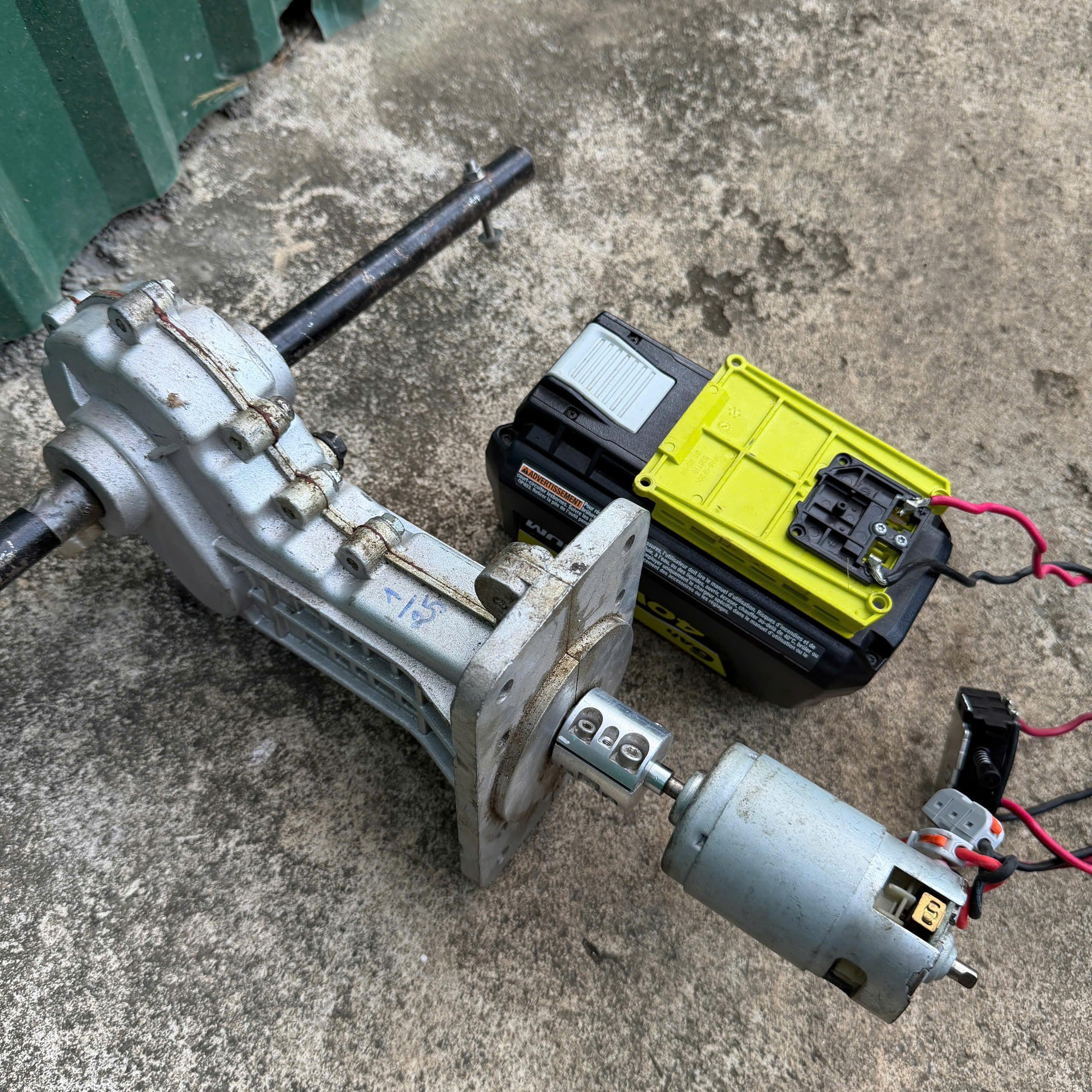 Bộ hộ số giảm tốc đổi góc nhông kim loại máy xới đất nống nghiệp_thumbnail_4