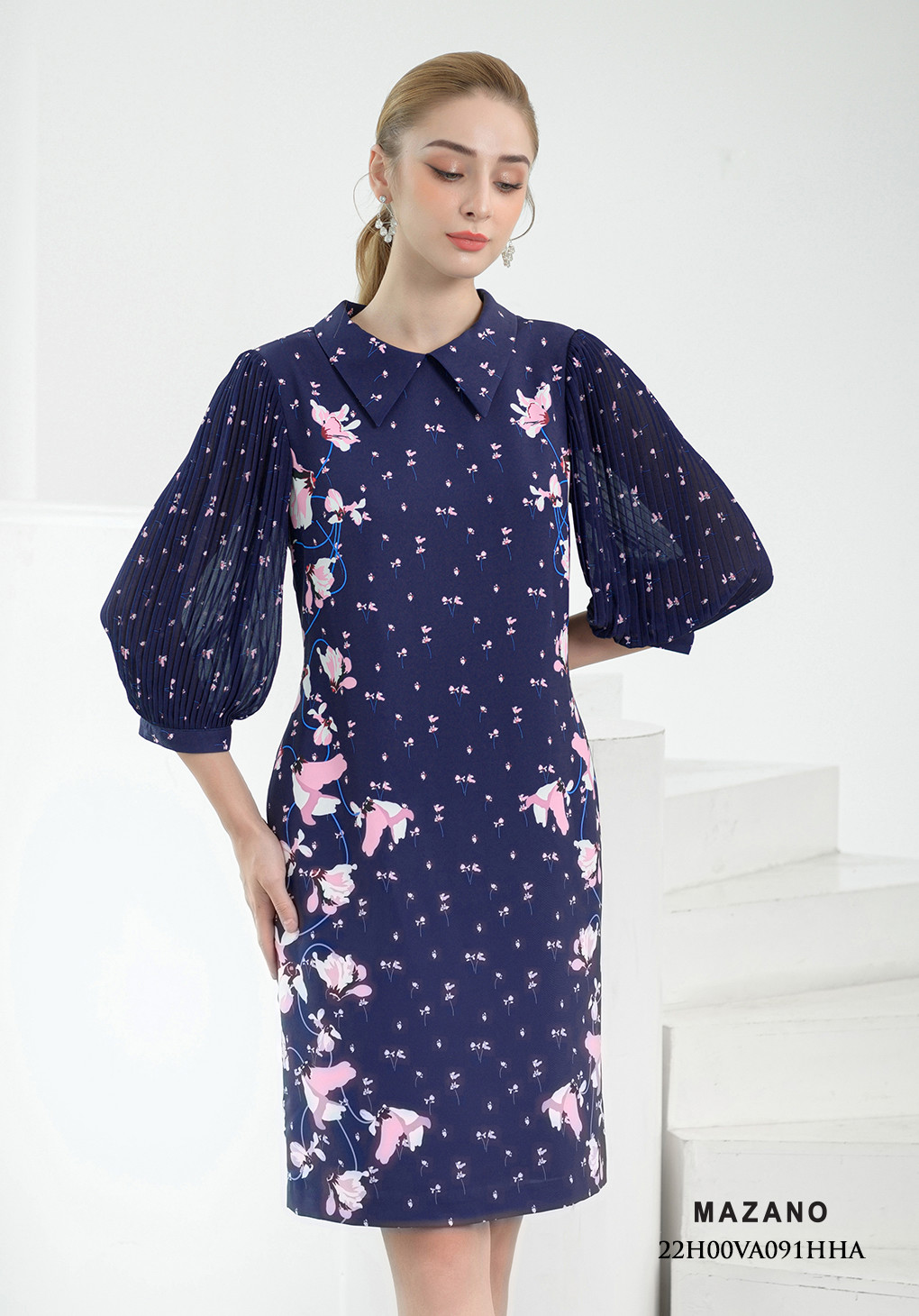 Đầm Suông Họa Tiết Tay Dập Ly