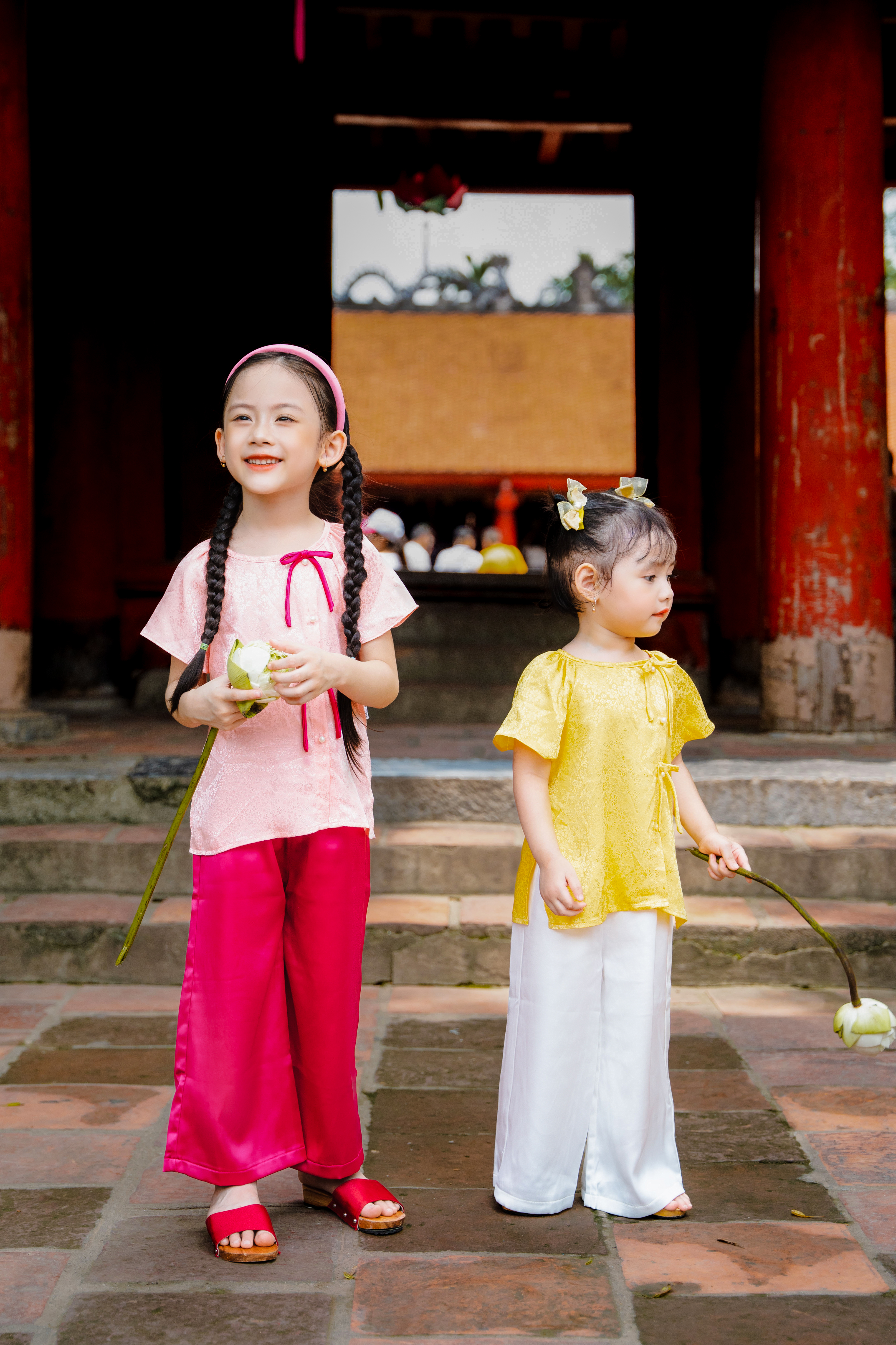 Quần lụa dài bé gái_thumbnail_5