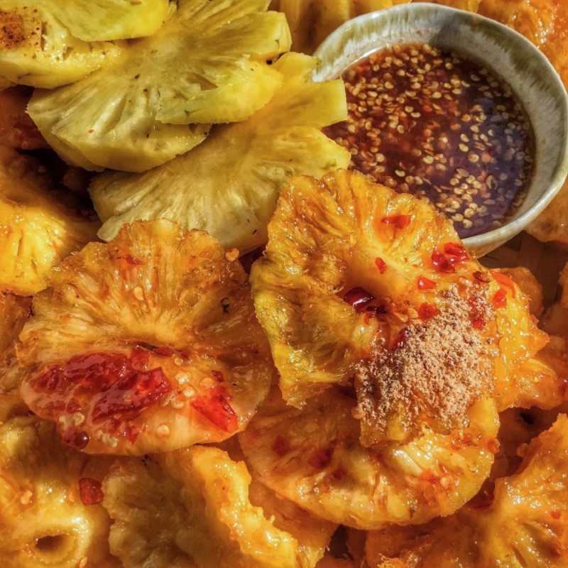 Thơm Mật Sấy Muối Ớt_thumbnail_2