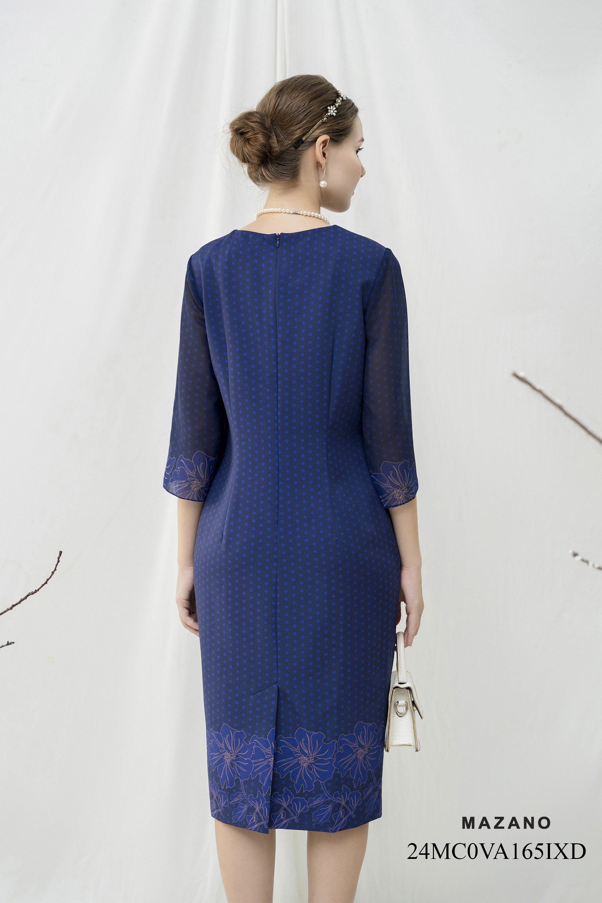 Đầm Suông Vải thô mỏng Hoạ tiết hoa in hoa chìm bố cục  Cổ tròn Tay lỡ Dài đến bắp chân VA165IXD_thumbnail_4