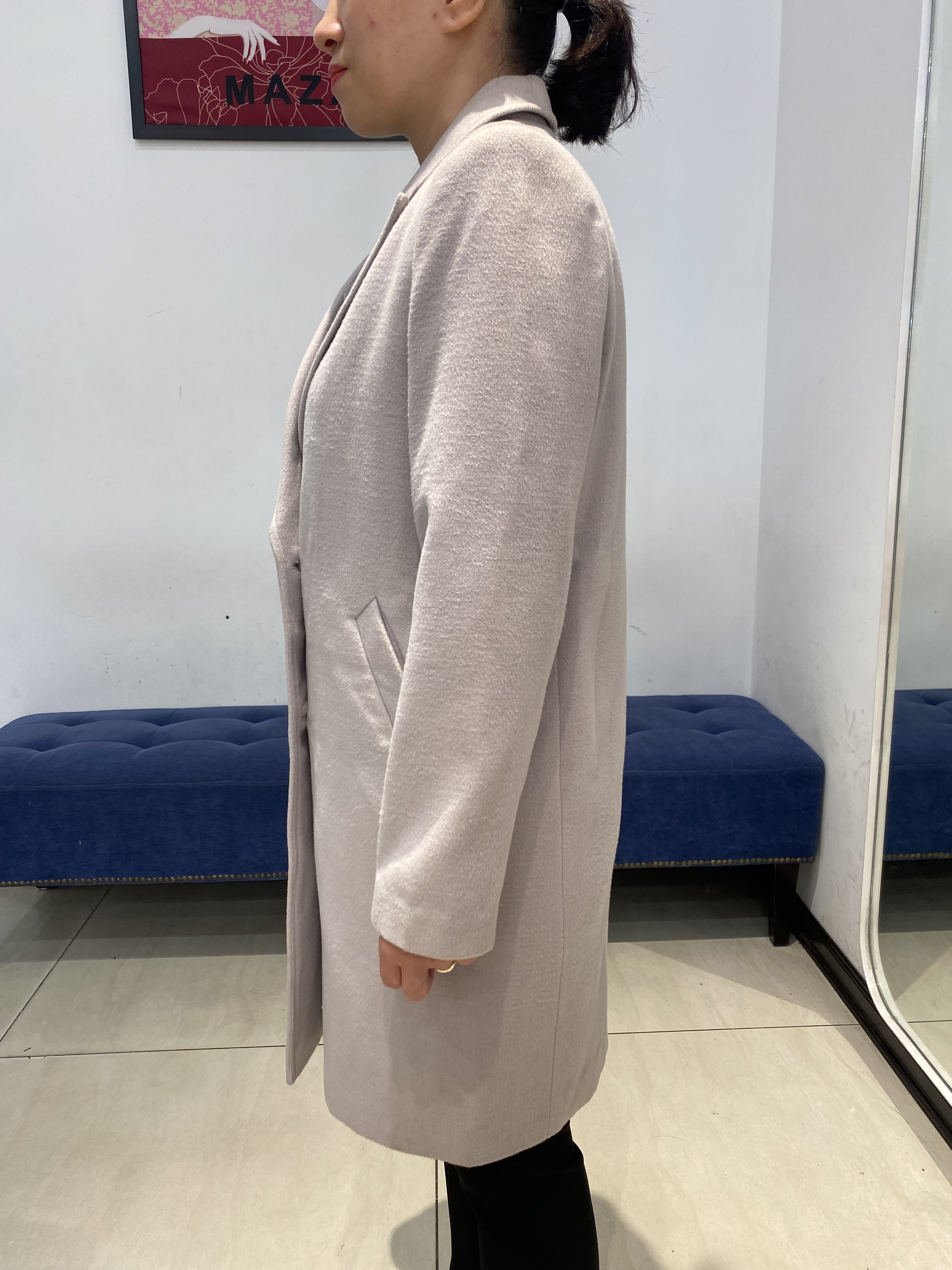 Măng tô xám thêu hoa_thumbnail_1