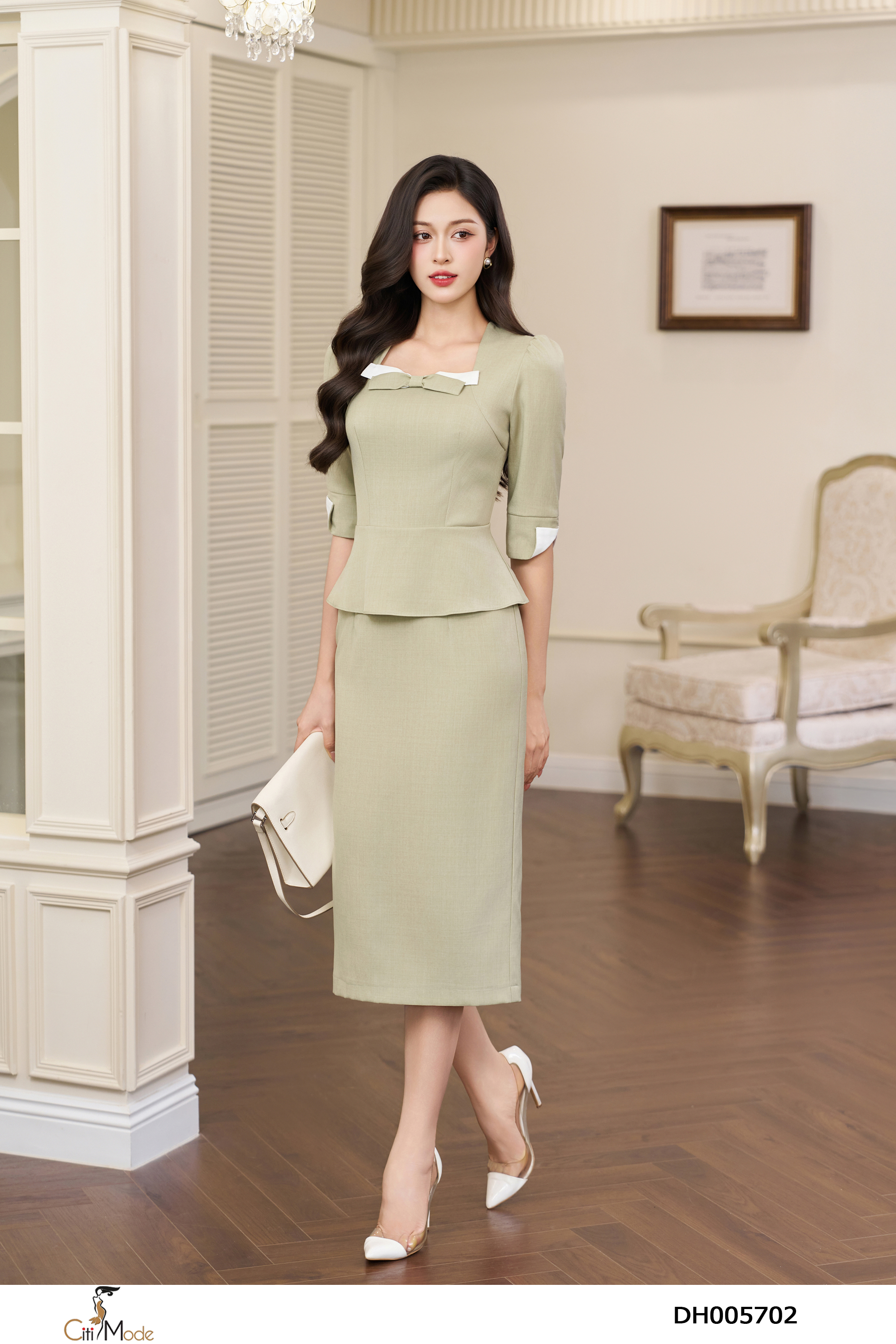 Đầm ôm peplum bơ tay lỡ cổ nơ cách điệu