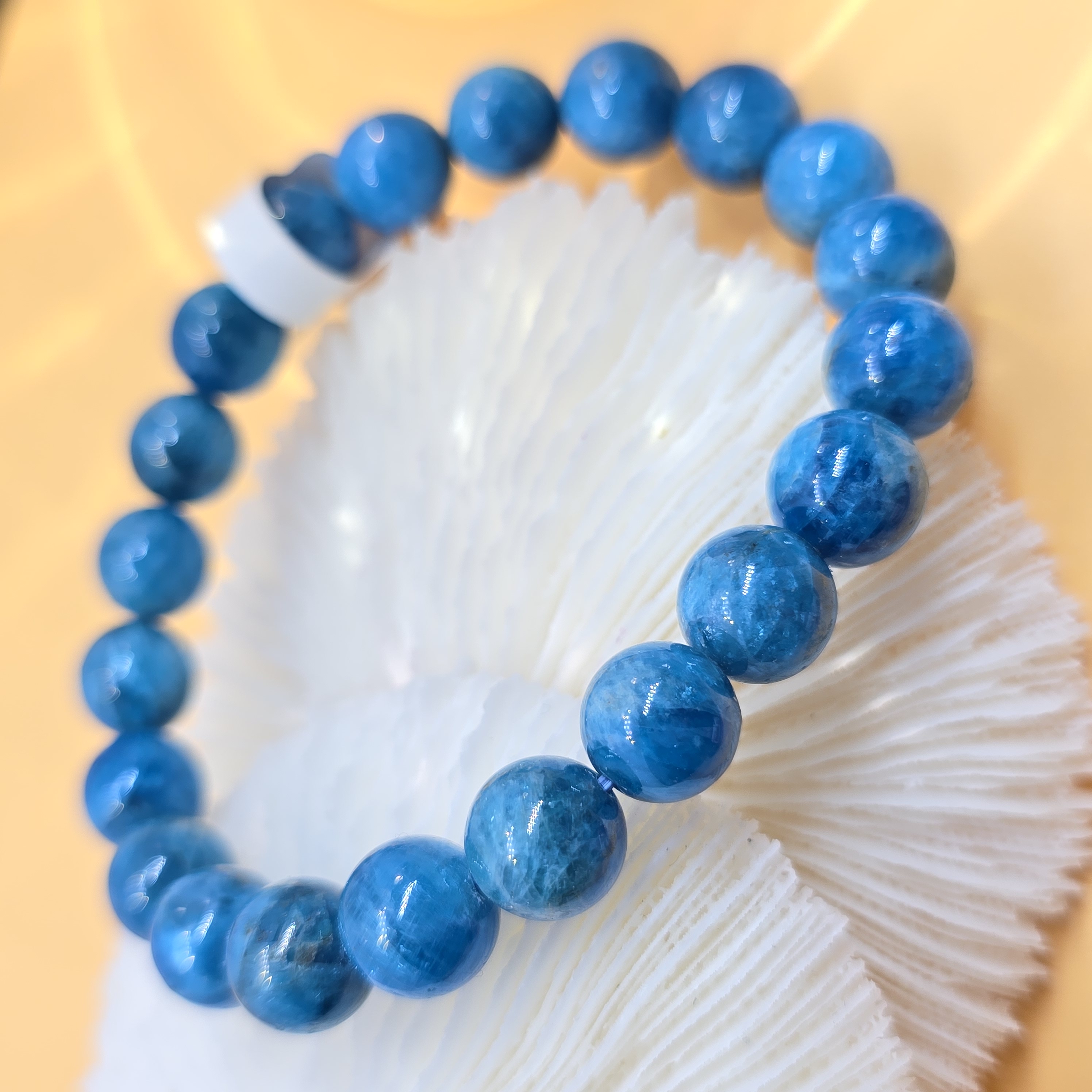 Vòng Đá Blue Apatite