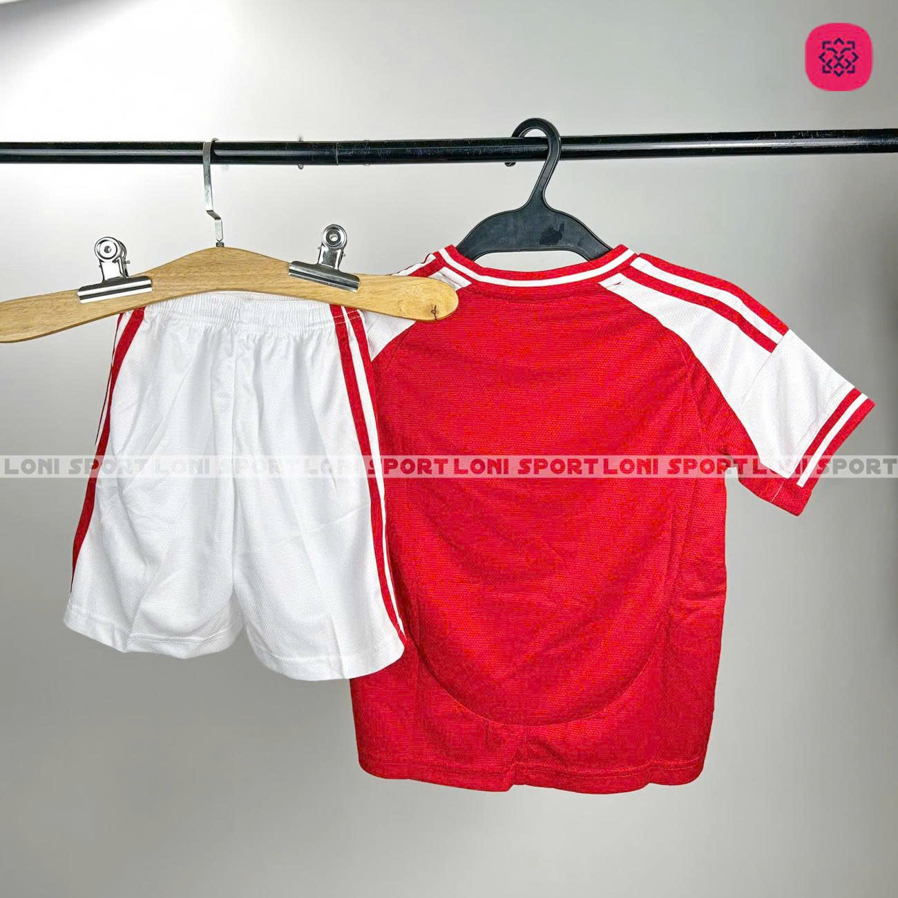 Bộ Kid Arsenal sân nhà đỏ 25/26_thumbnail_1