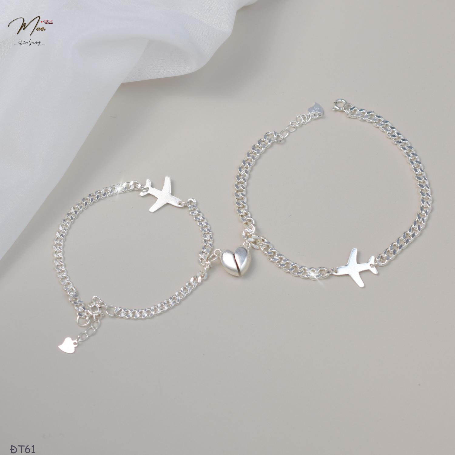 ĐT61 - Lắc tay đôi máy bay trái tim nam châm